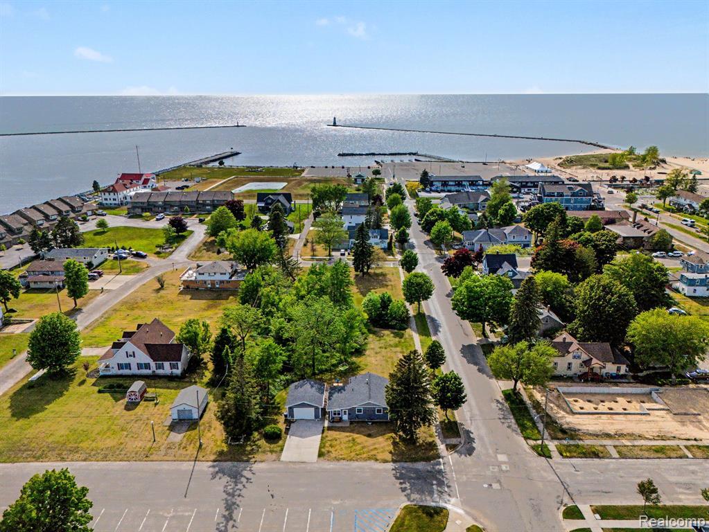 701 W Loomis Street Ludington MI 49431