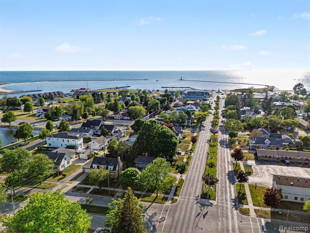 701 W Loomis Street Ludington MI 49431