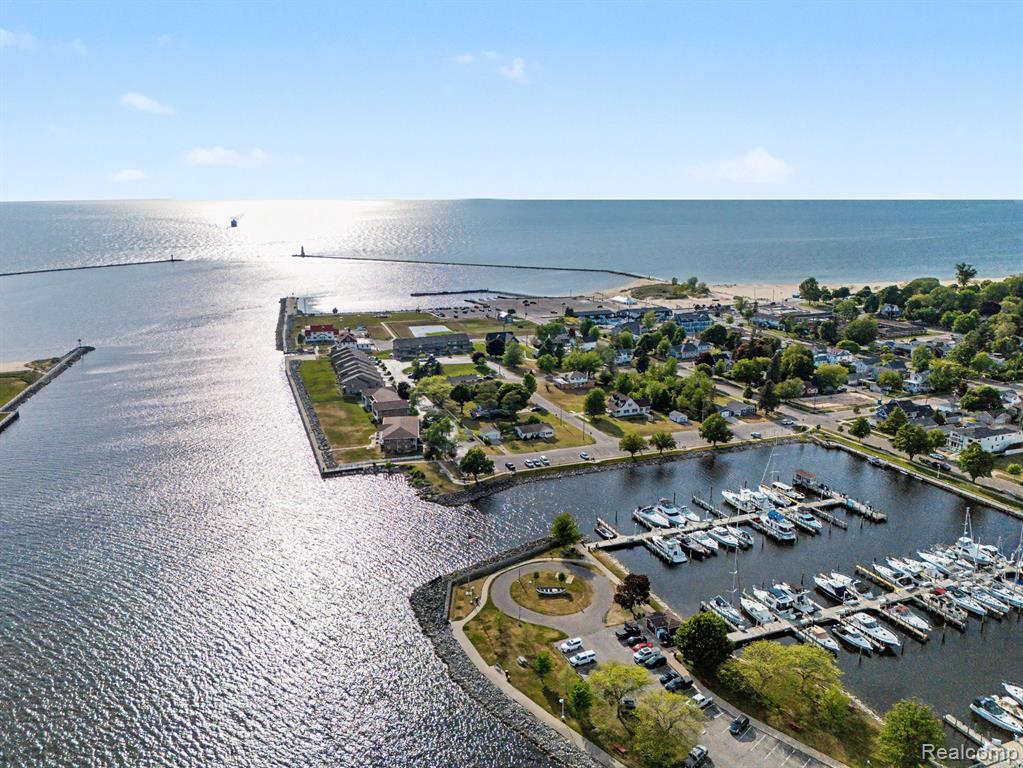 701 W Loomis Street Ludington MI 49431