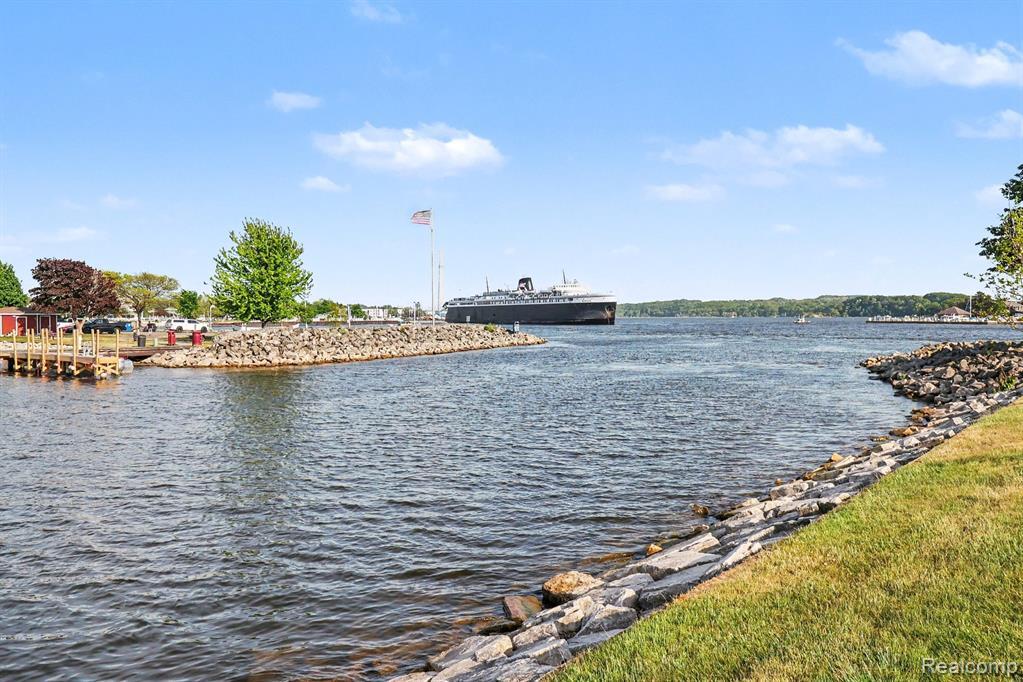 701 W Loomis Street Ludington MI 49431