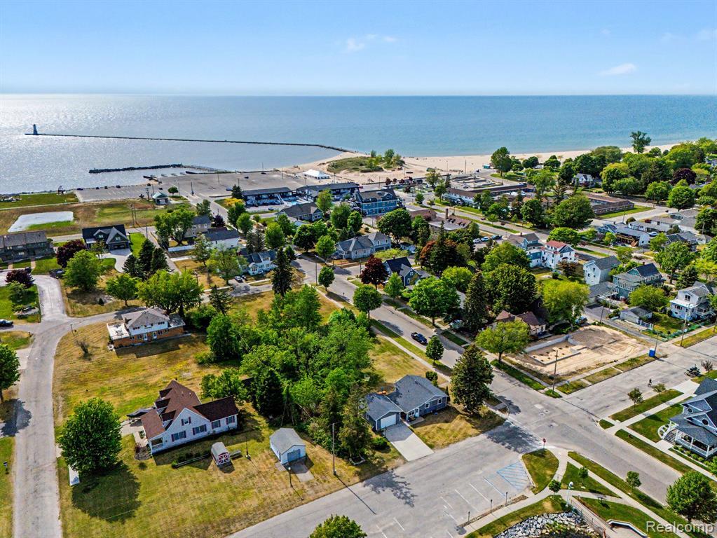 701 W Loomis Street Ludington MI 49431