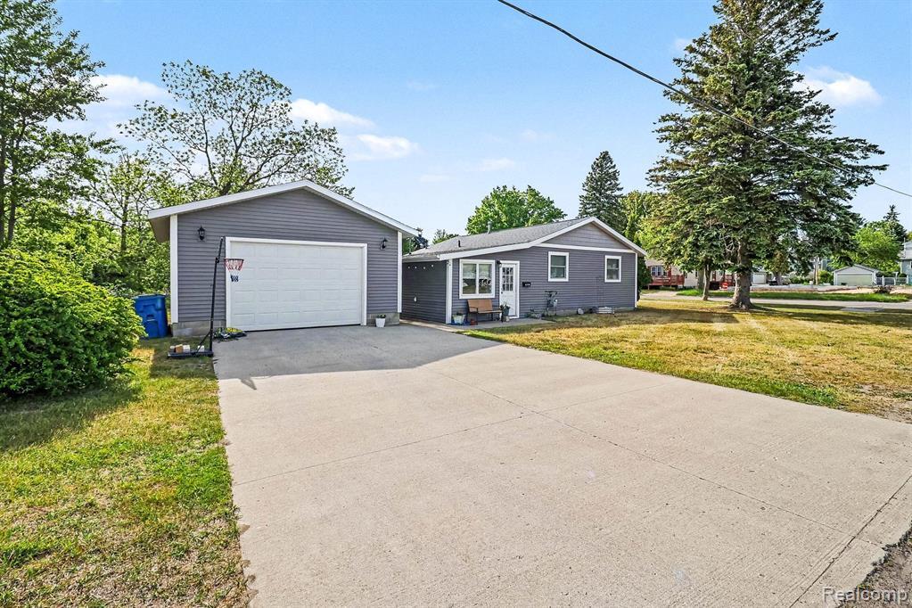 701 W Loomis Street Ludington MI 49431