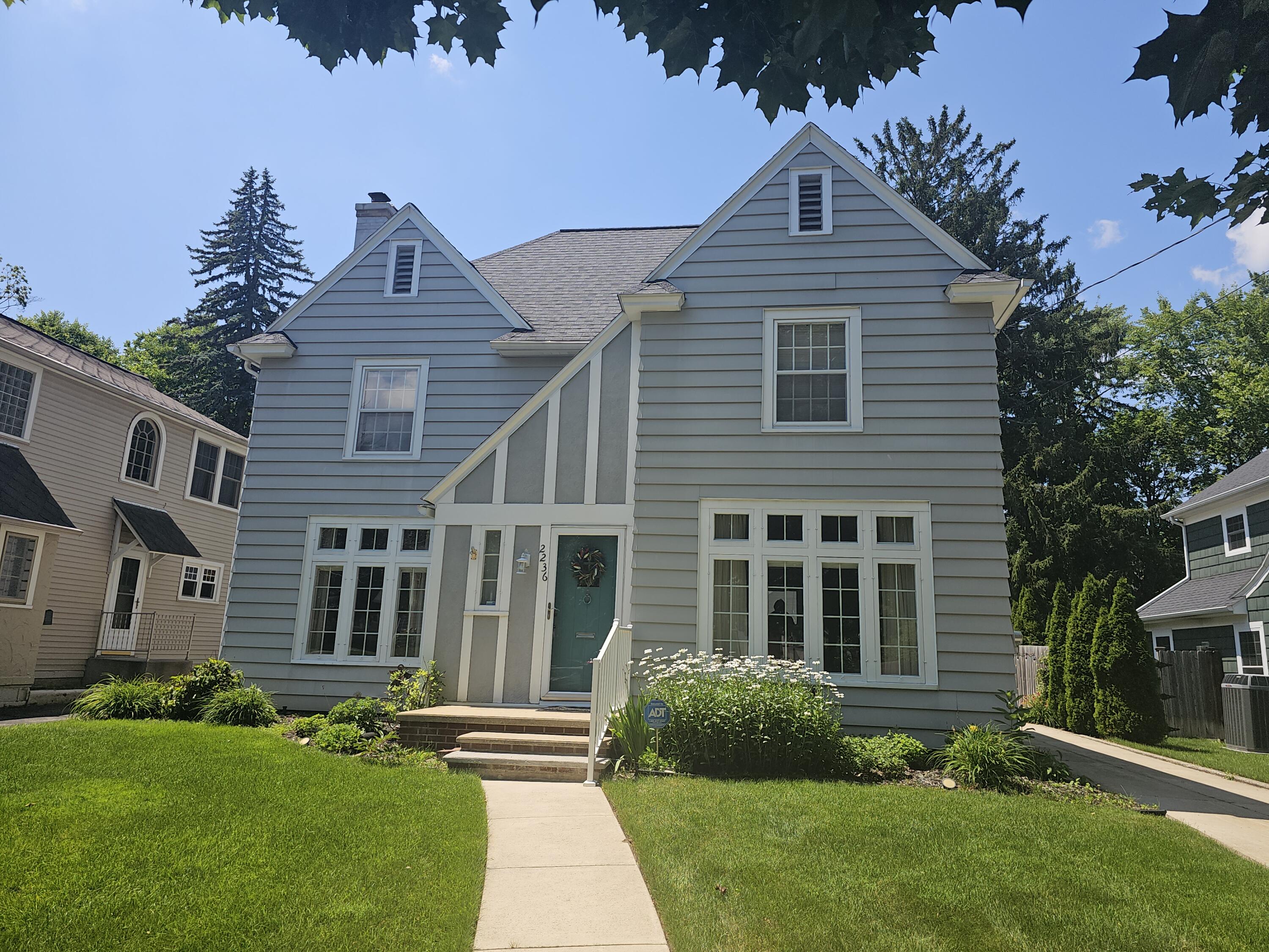 2236 Tipperary Road Kalamazoo MI 49008