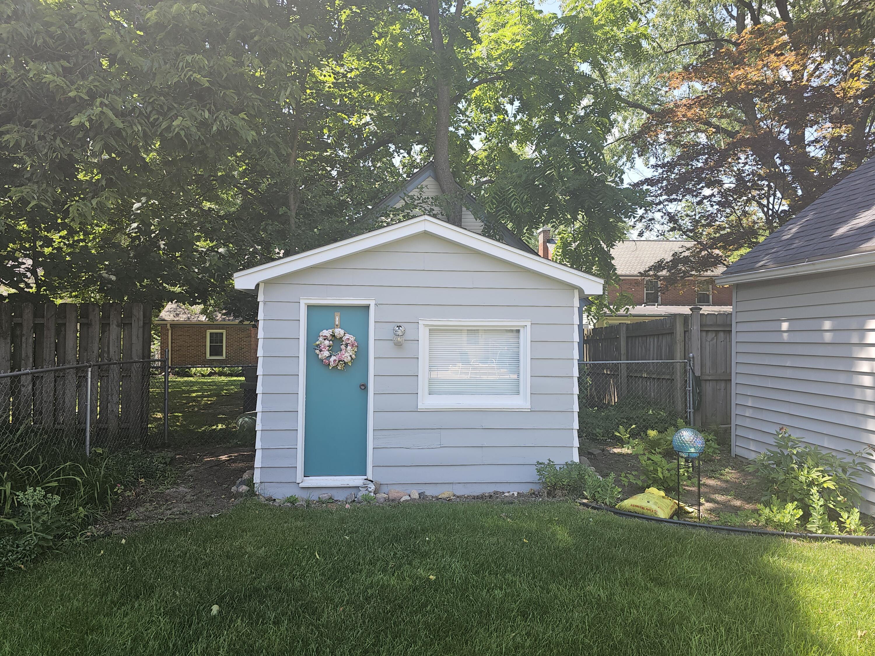 2236 Tipperary Road Kalamazoo MI 49008