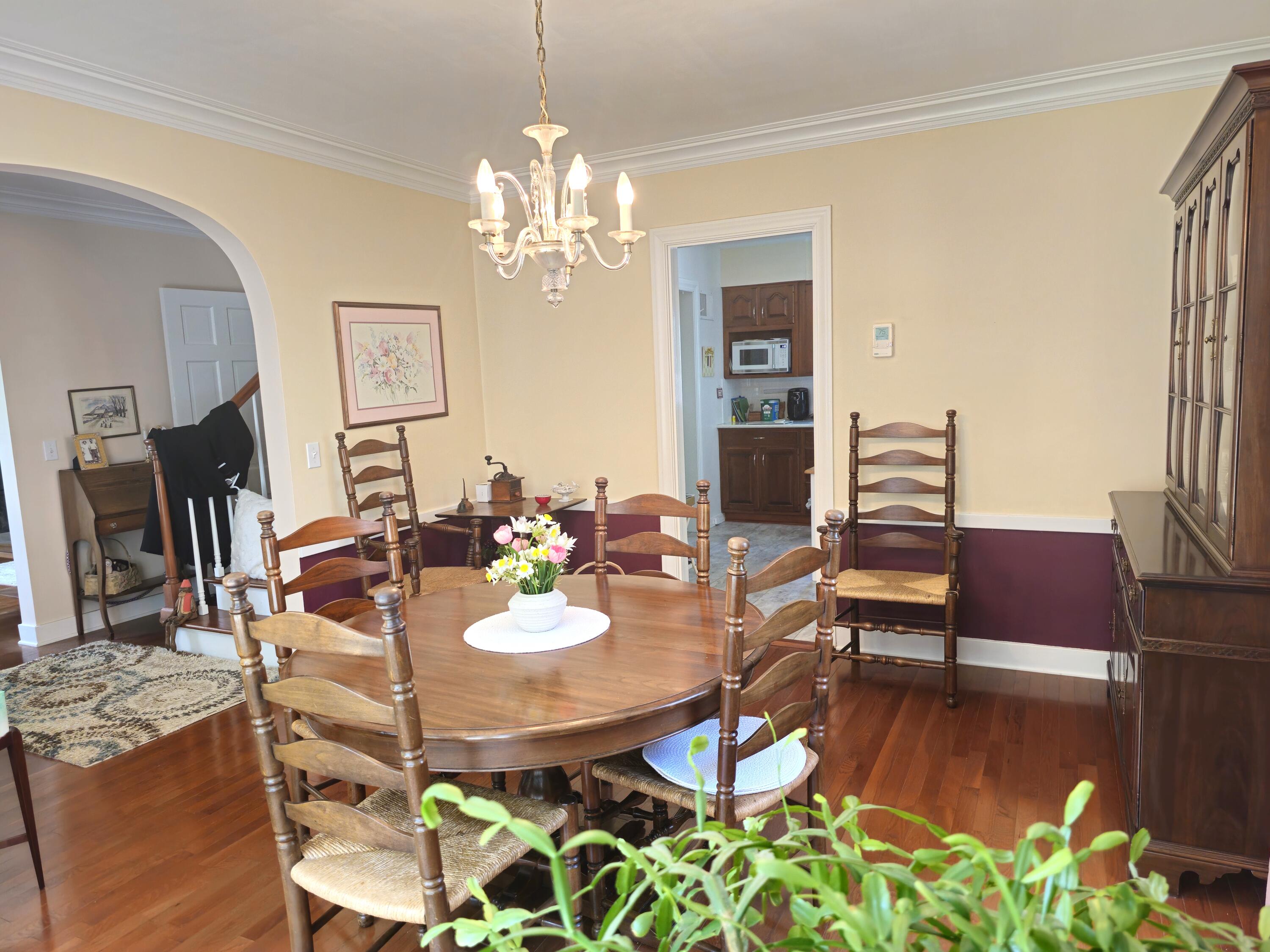 2236 Tipperary Road Kalamazoo MI 49008