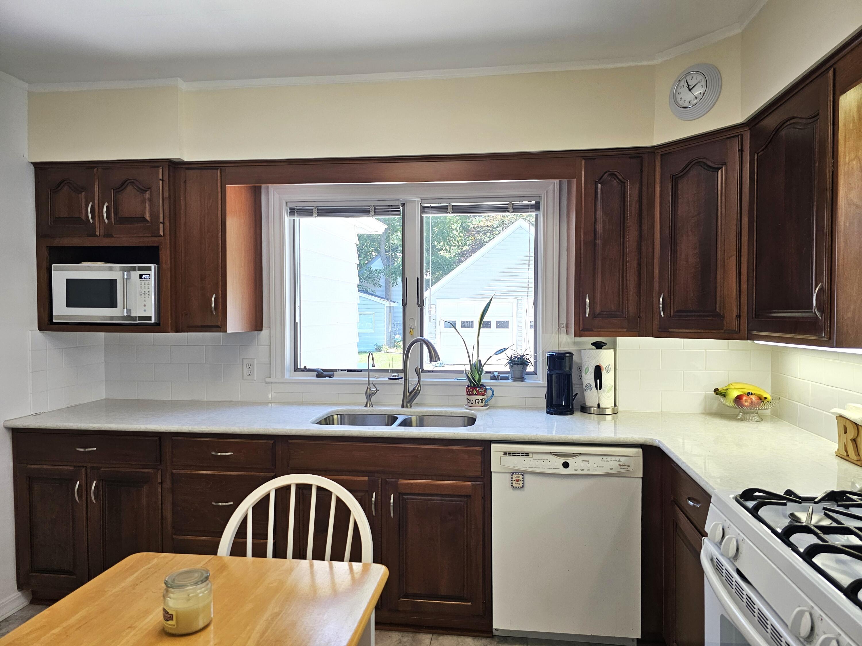 2236 Tipperary Road Kalamazoo MI 49008