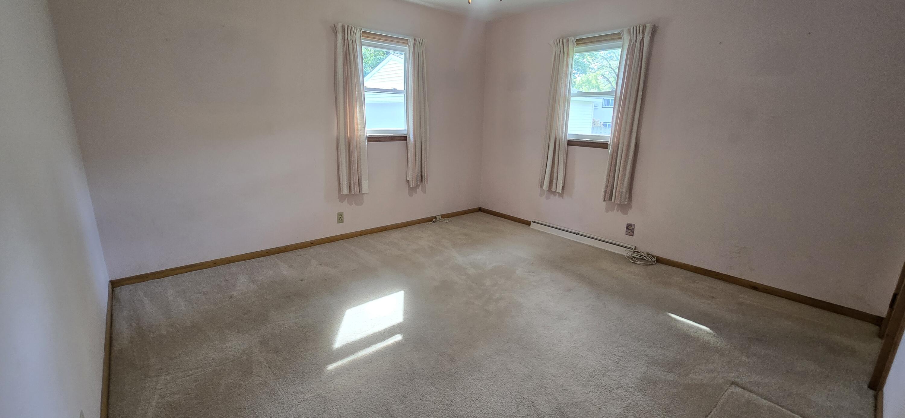 2159 Seminole Road Norton Shores MI 49441