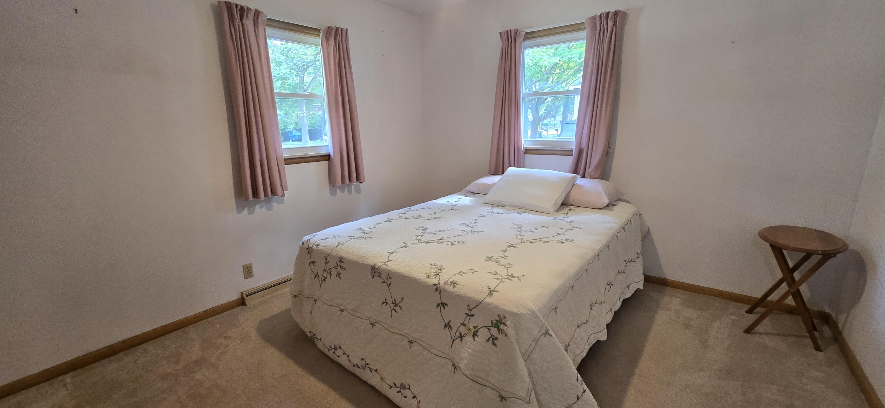 2159 Seminole Road Norton Shores MI 49441