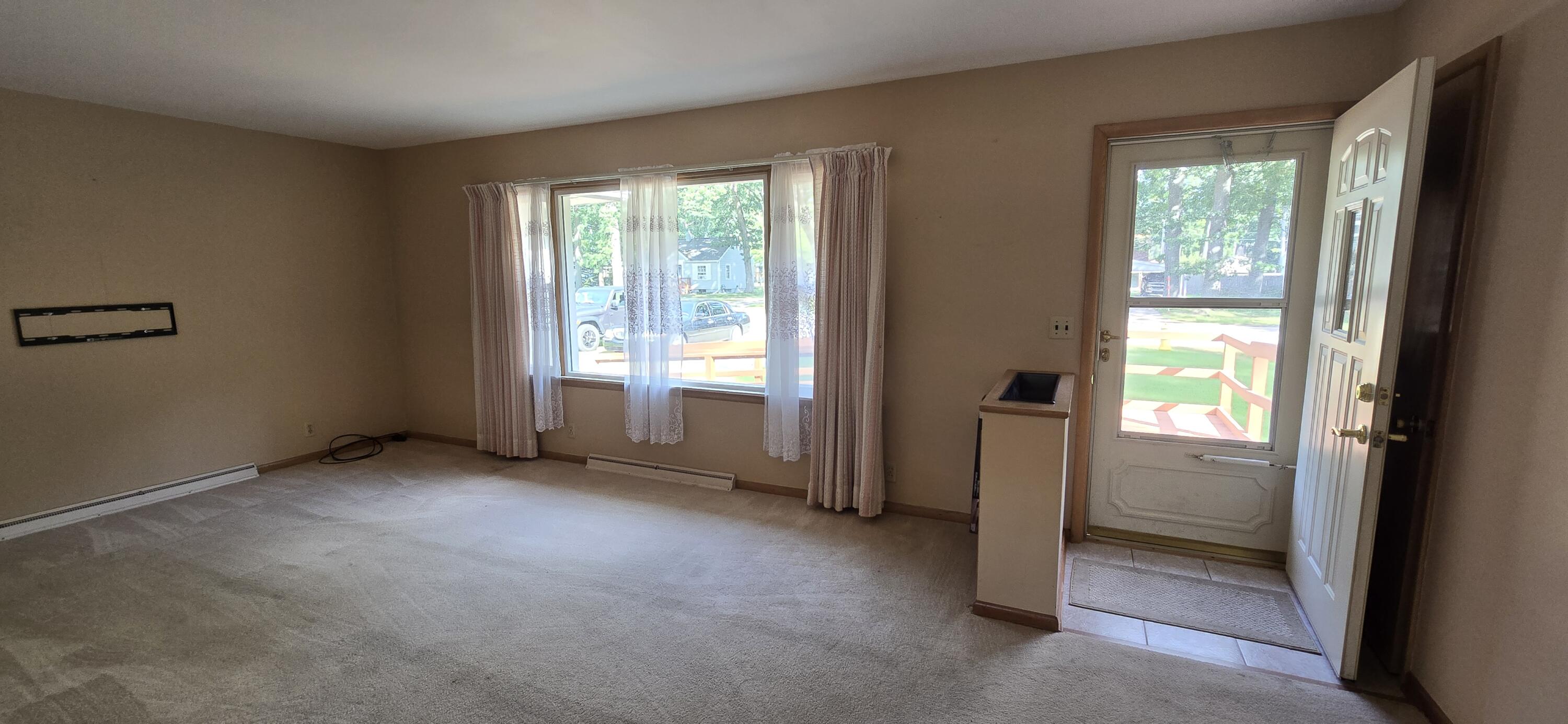 2159 Seminole Road Norton Shores MI 49441