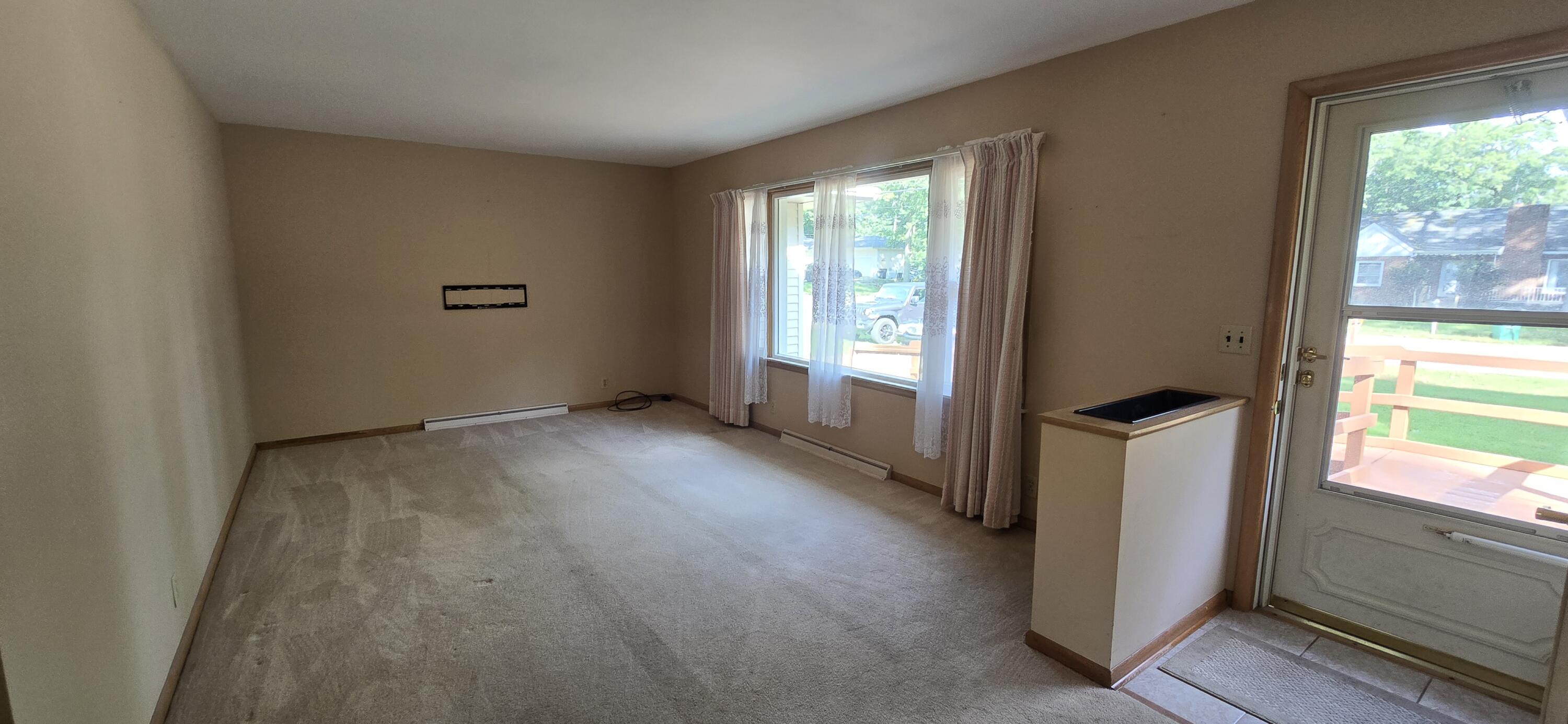 2159 Seminole Road Norton Shores MI 49441