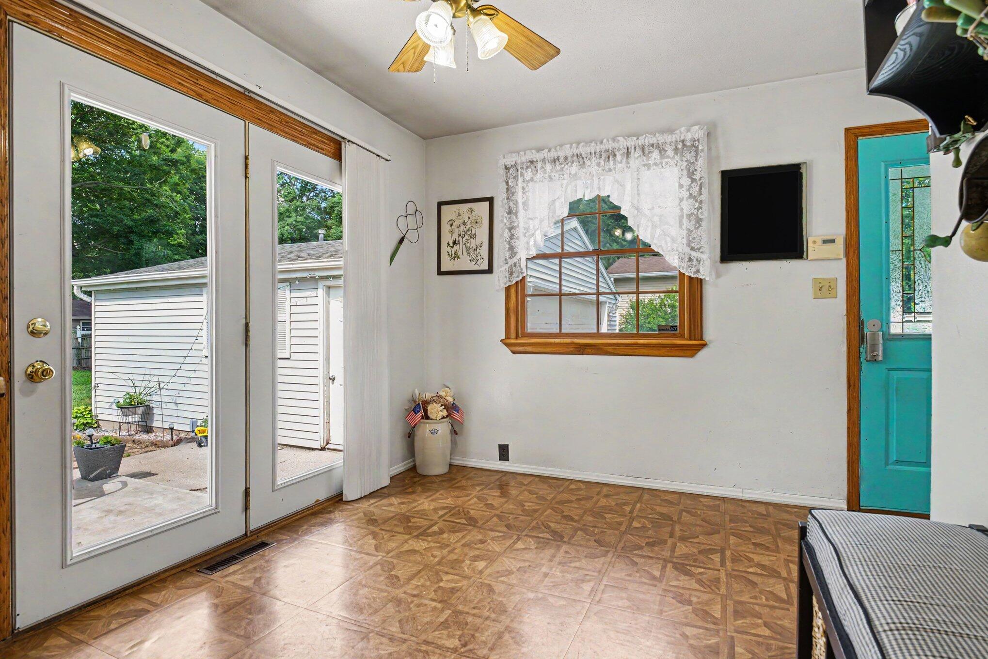 21650 Maple Glen Drive Edwardsburg MI 49112