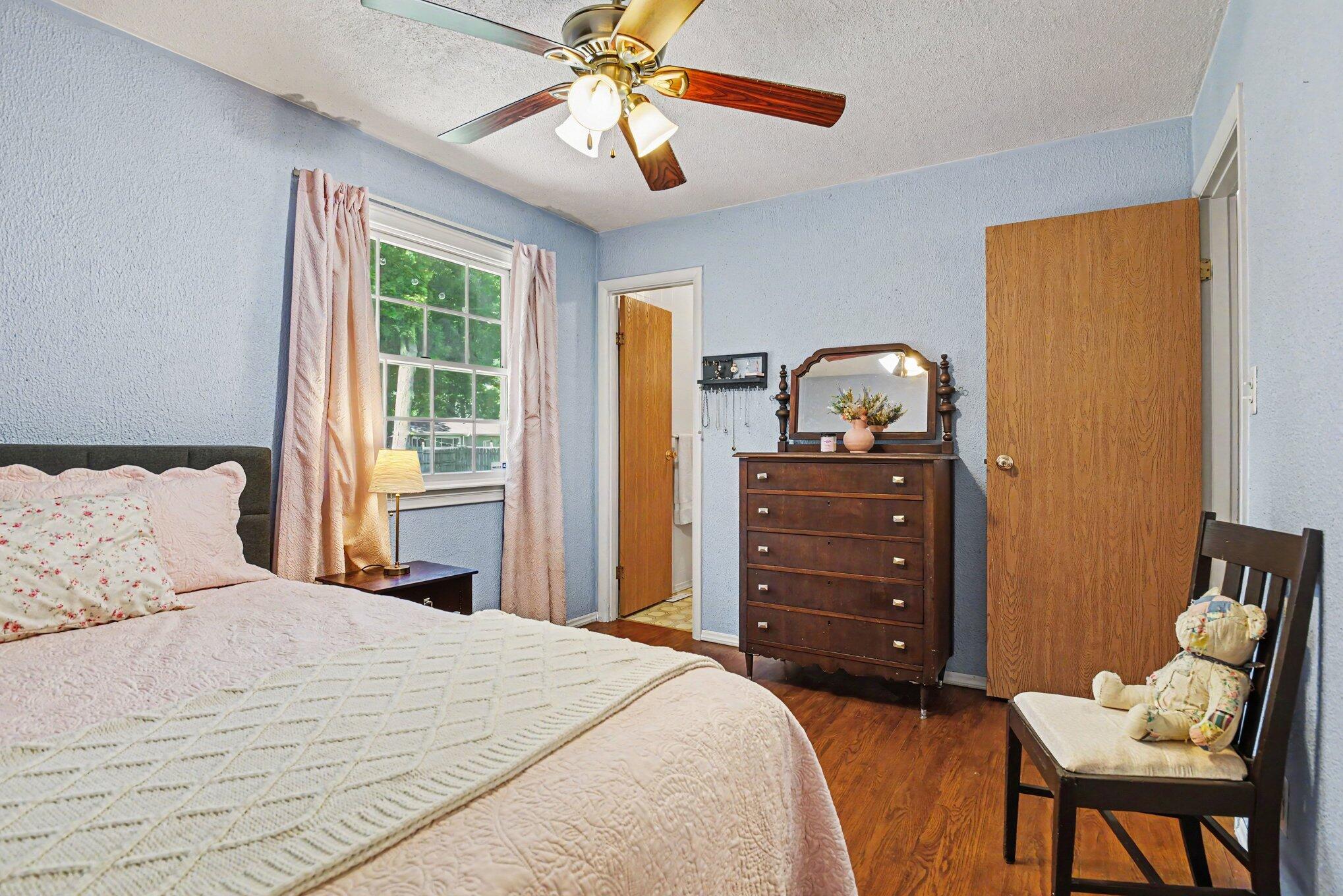 21650 Maple Glen Drive Edwardsburg MI 49112