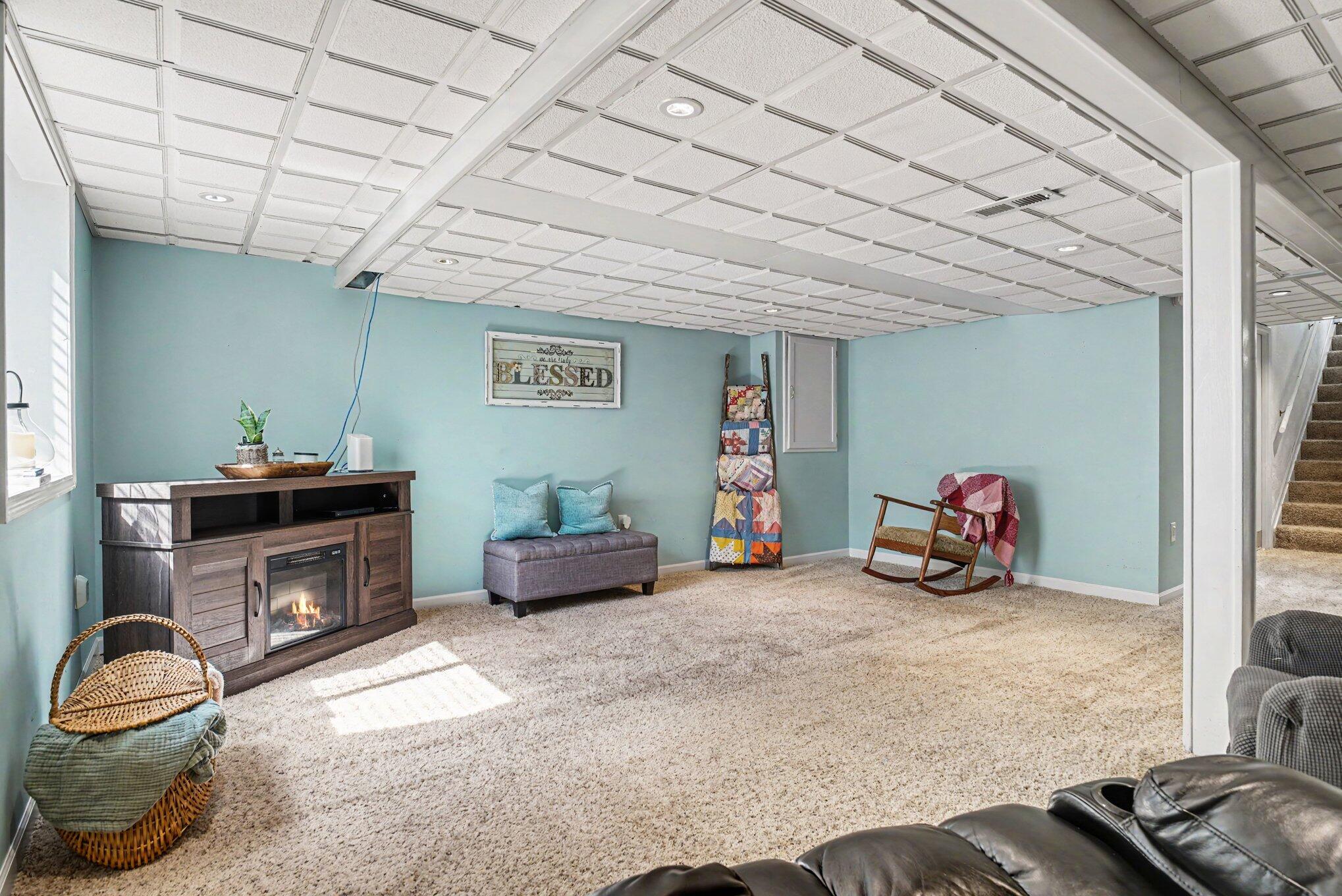 21650 Maple Glen Drive Edwardsburg MI 49112