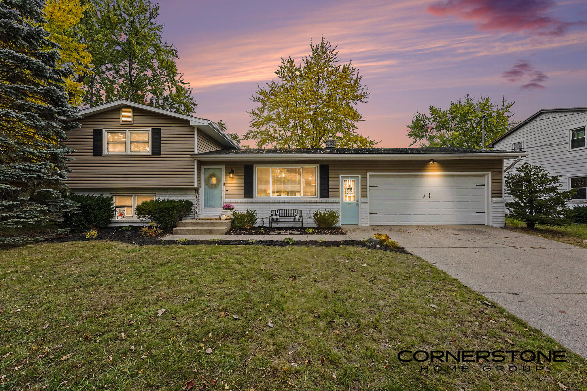2748 Lincoln Avenue NW Grand Rapids MI 49544