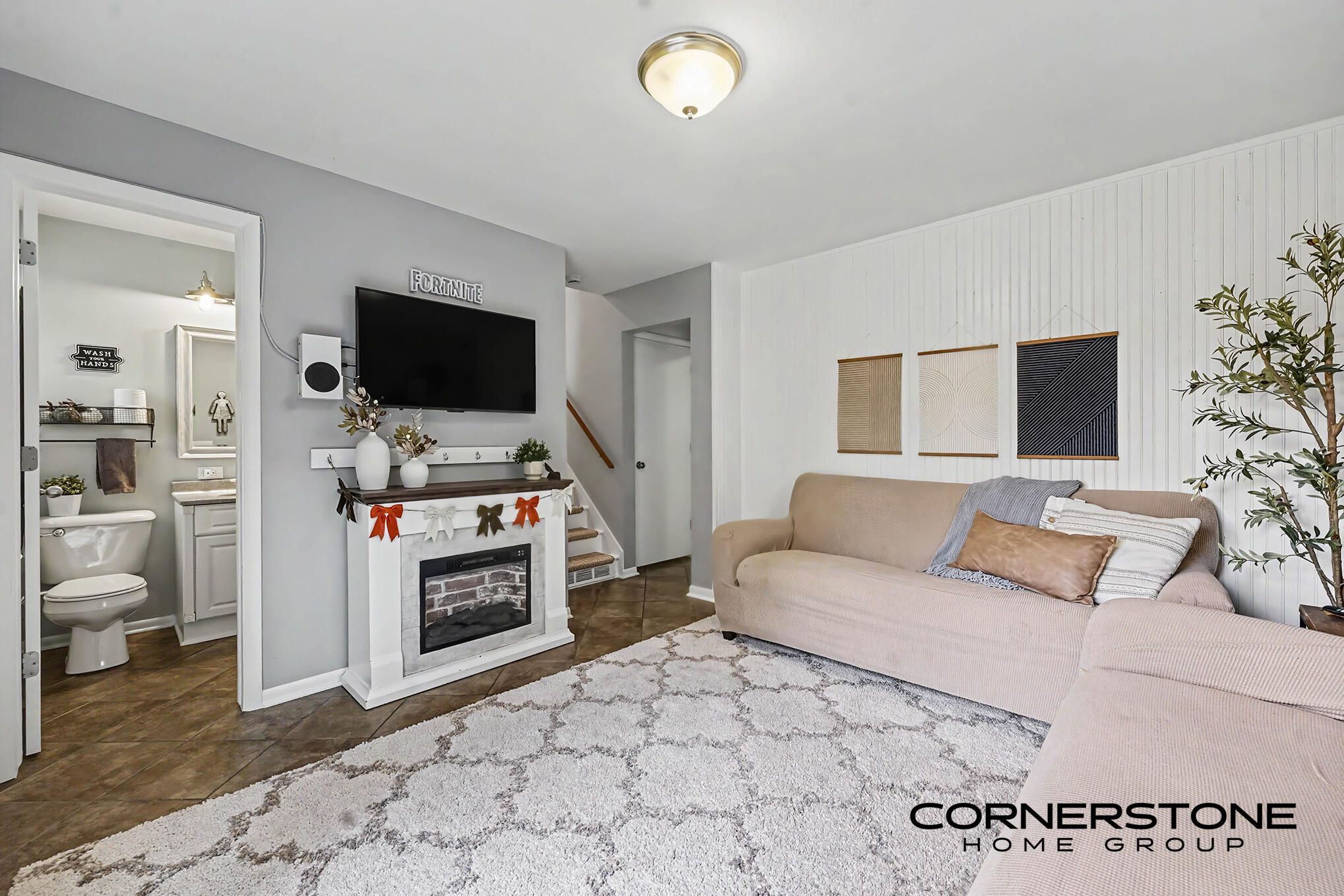 2748 Lincoln Avenue NW Grand Rapids MI 49544