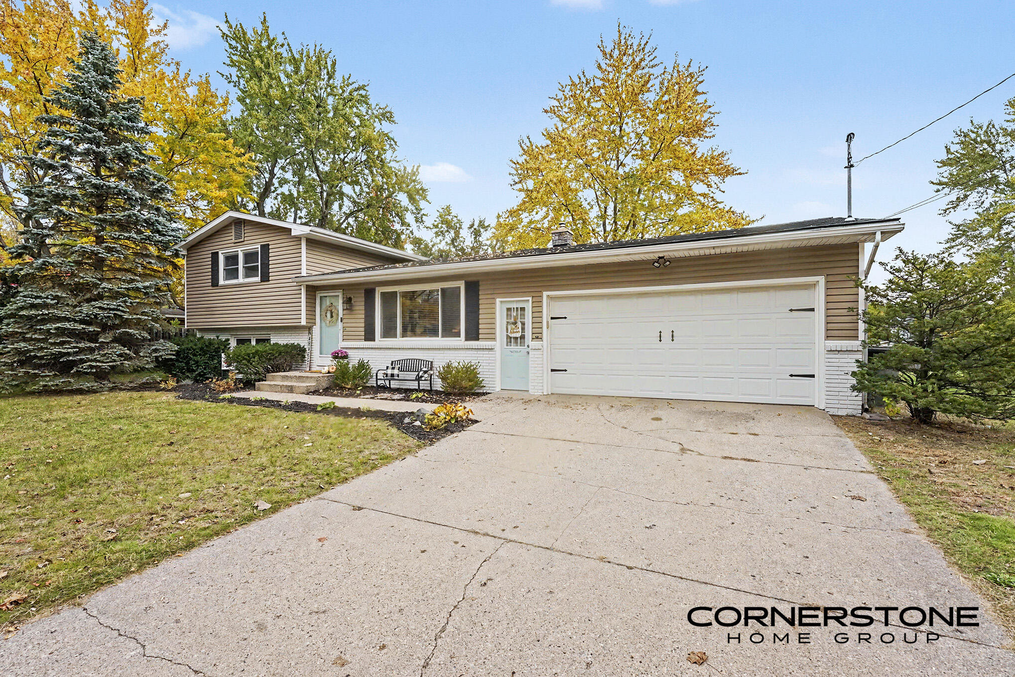 2748 Lincoln Avenue NW Grand Rapids MI 49544