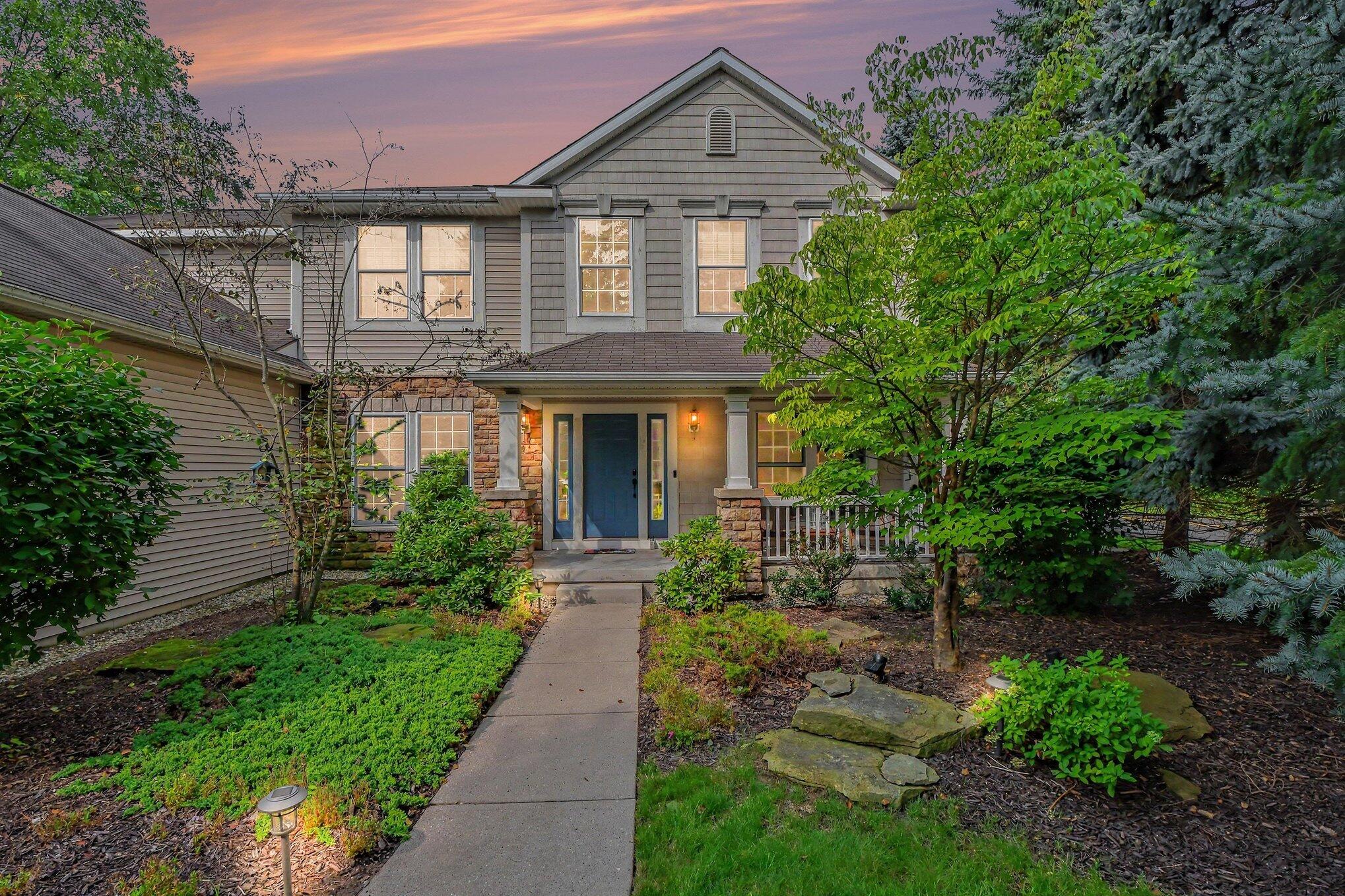 1219 Stoneshire Drive SE Grand Rapids MI 49546