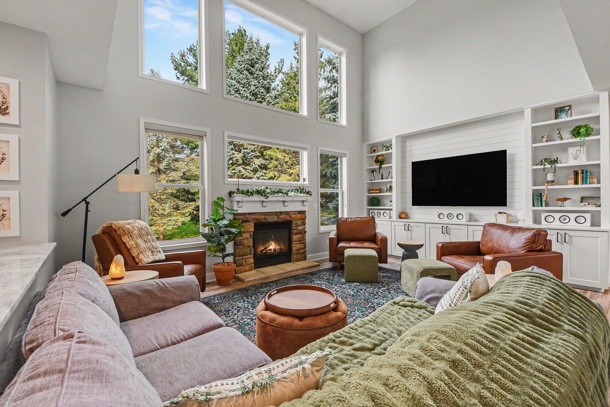 1219 Stoneshire Drive SE Grand Rapids MI 49546