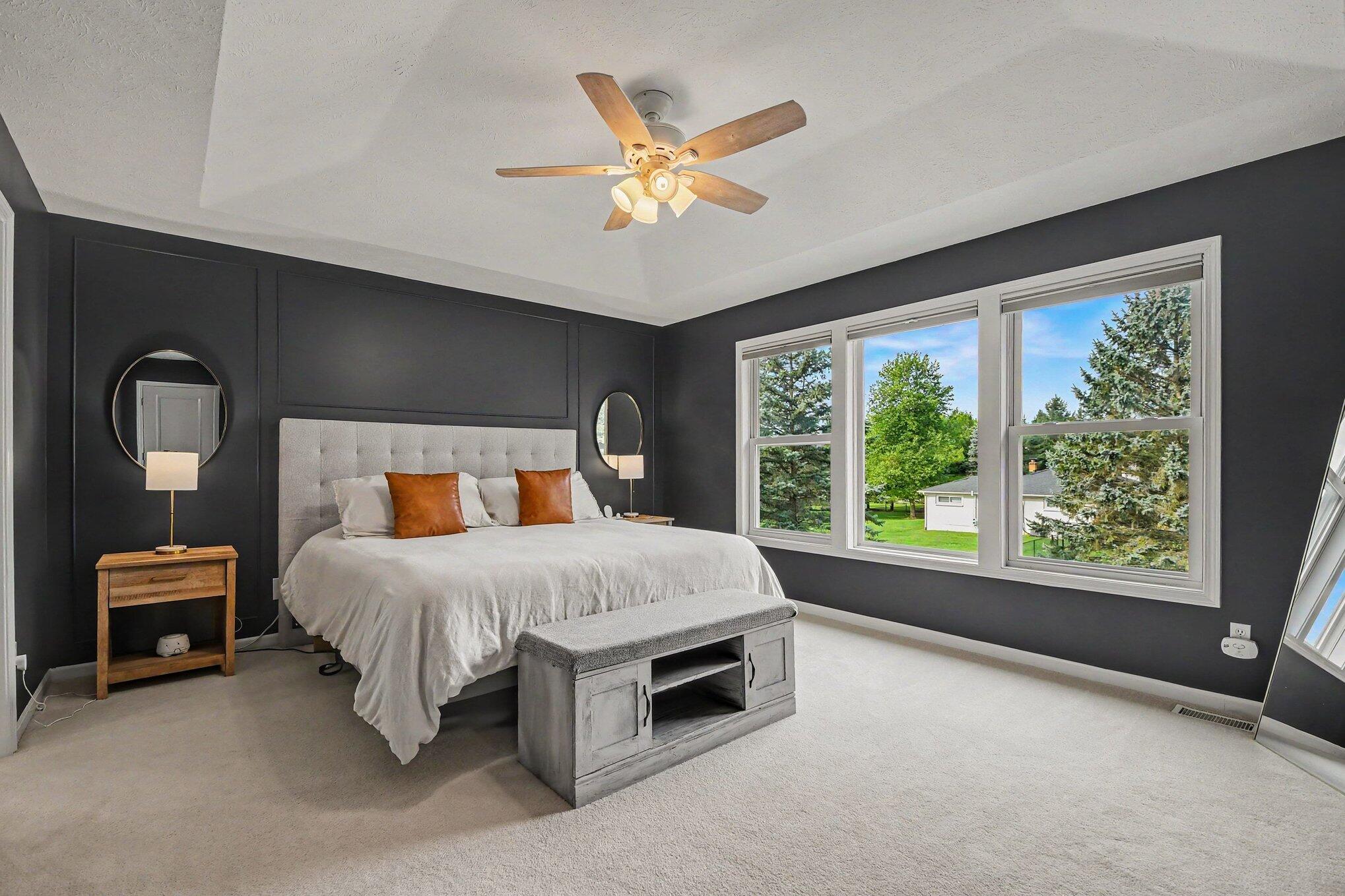 1219 Stoneshire Drive SE Grand Rapids MI 49546
