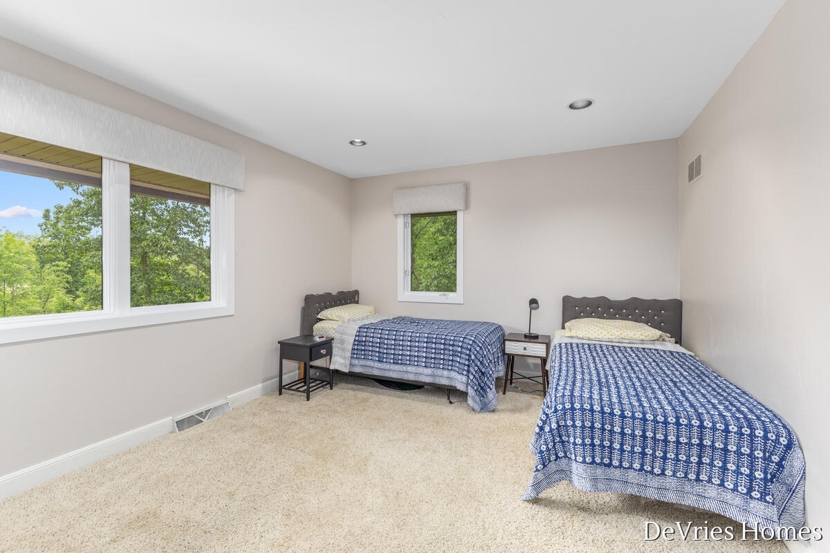 333 Fennessey Street SW Grand Rapids MI 49534