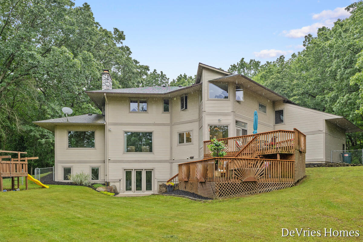 333 Fennessey Street SW Grand Rapids MI 49534