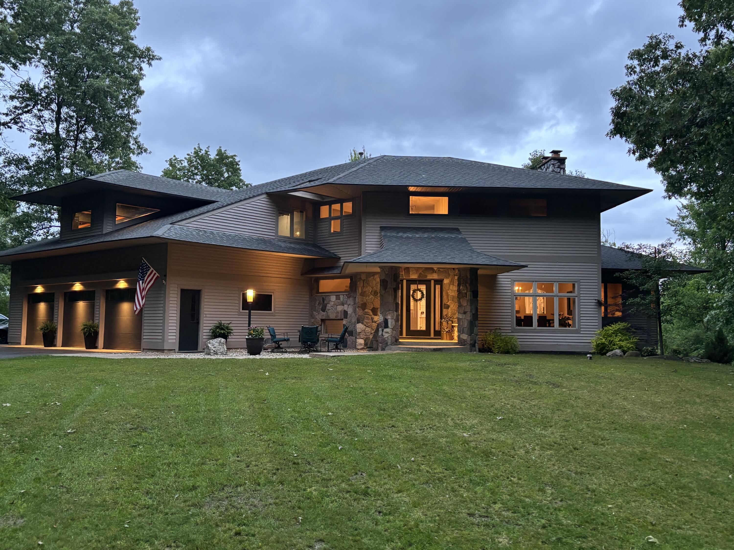 333 Fennessey Street SW Grand Rapids MI 49534