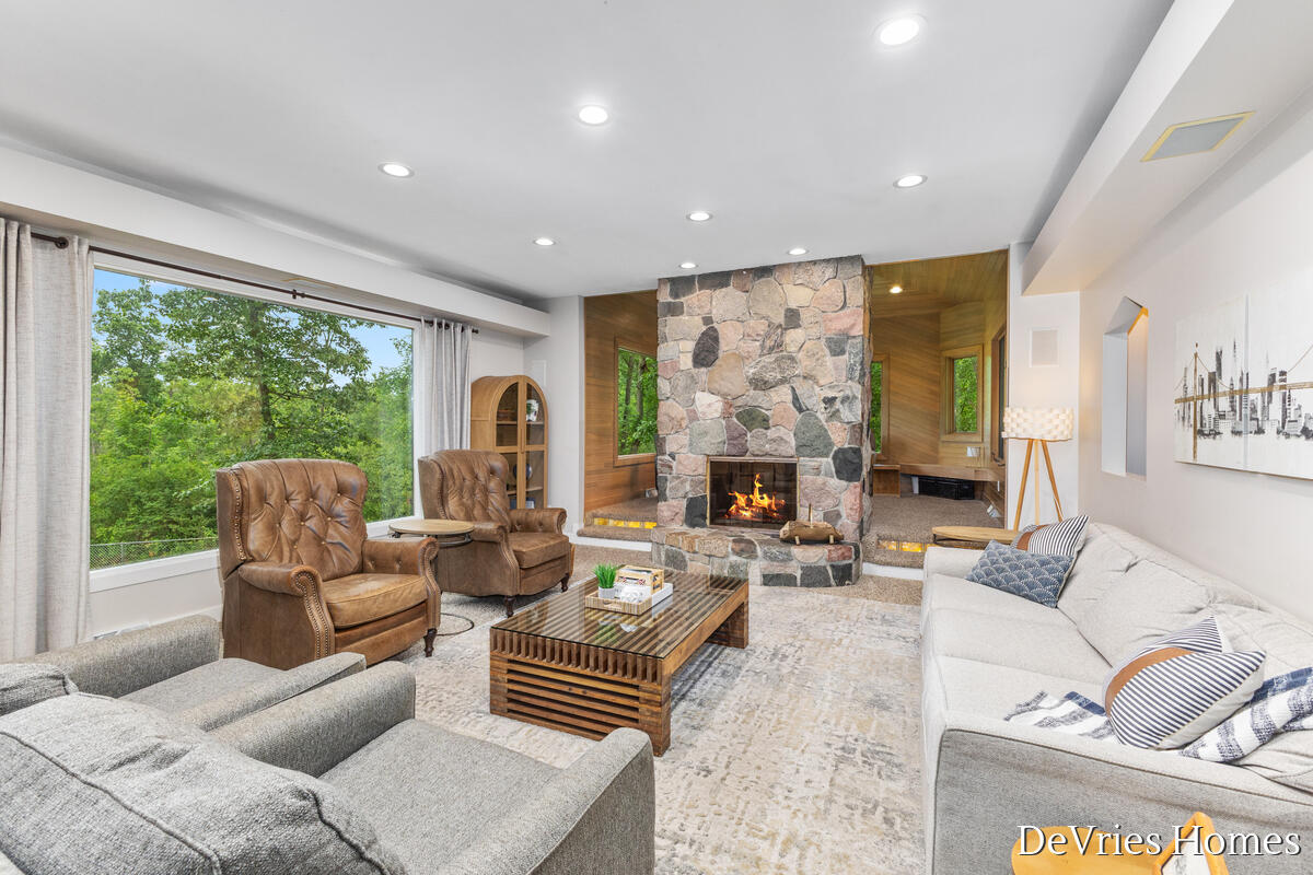 333 Fennessey Street SW Grand Rapids MI 49534