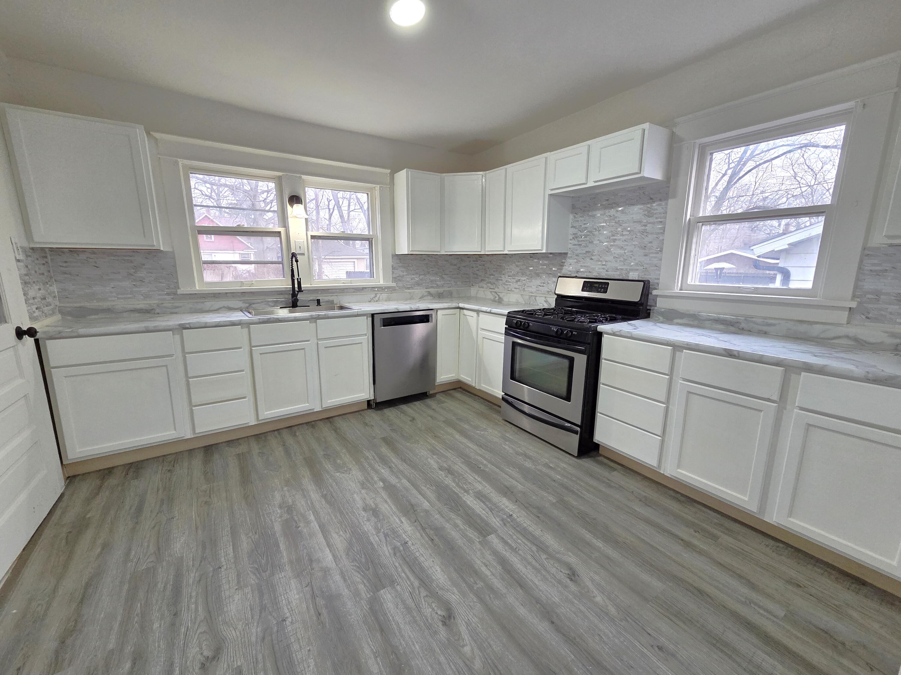2128 5th Street Muskegon MI 49444