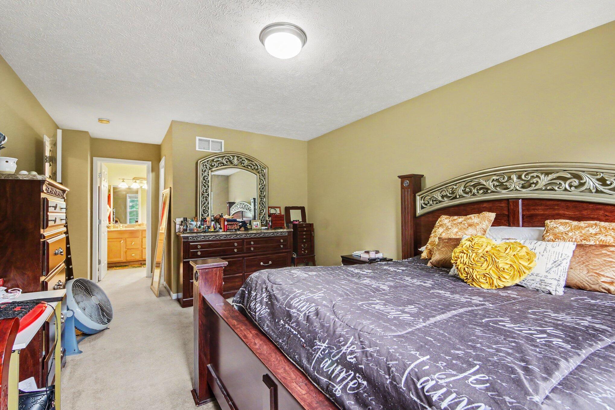 6627 Winter Creek Road Norton Shores MI 49444