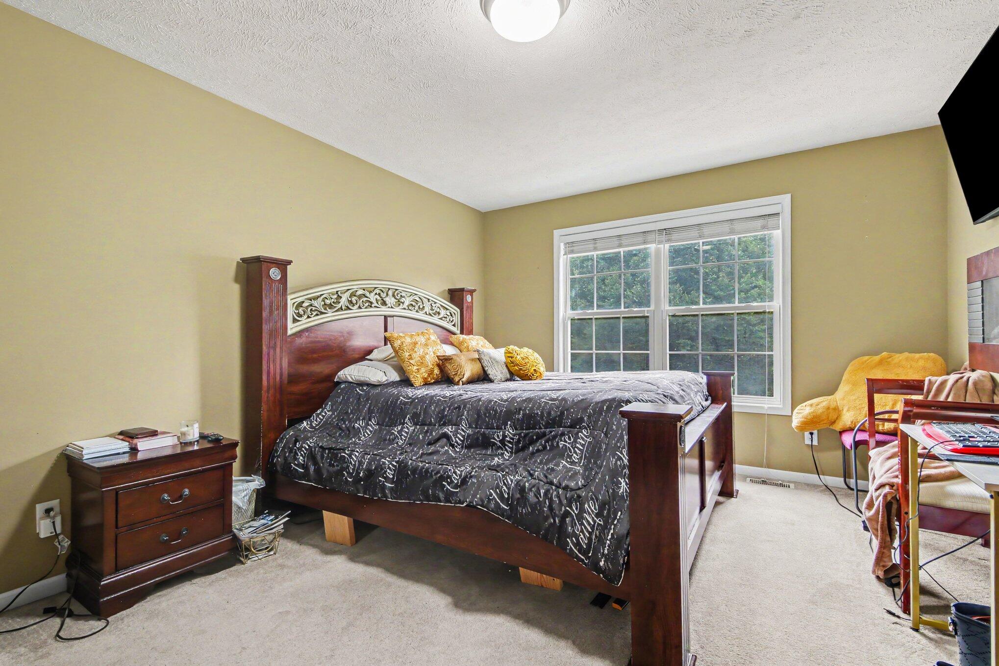 6627 Winter Creek Road Norton Shores MI 49444
