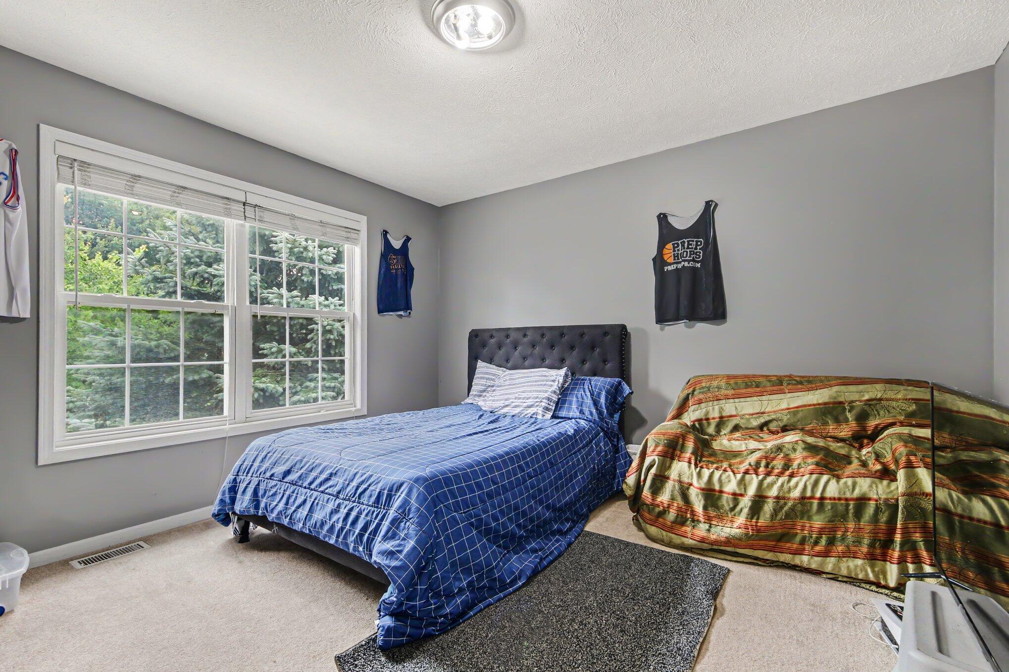 6627 Winter Creek Road Norton Shores MI 49444