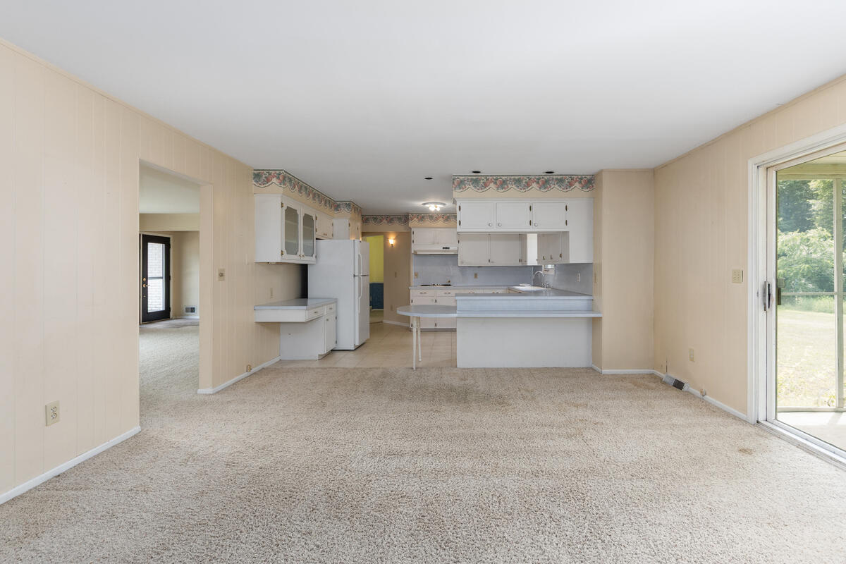 13885 Windemere Drive NW Grand Rapids MI 49534