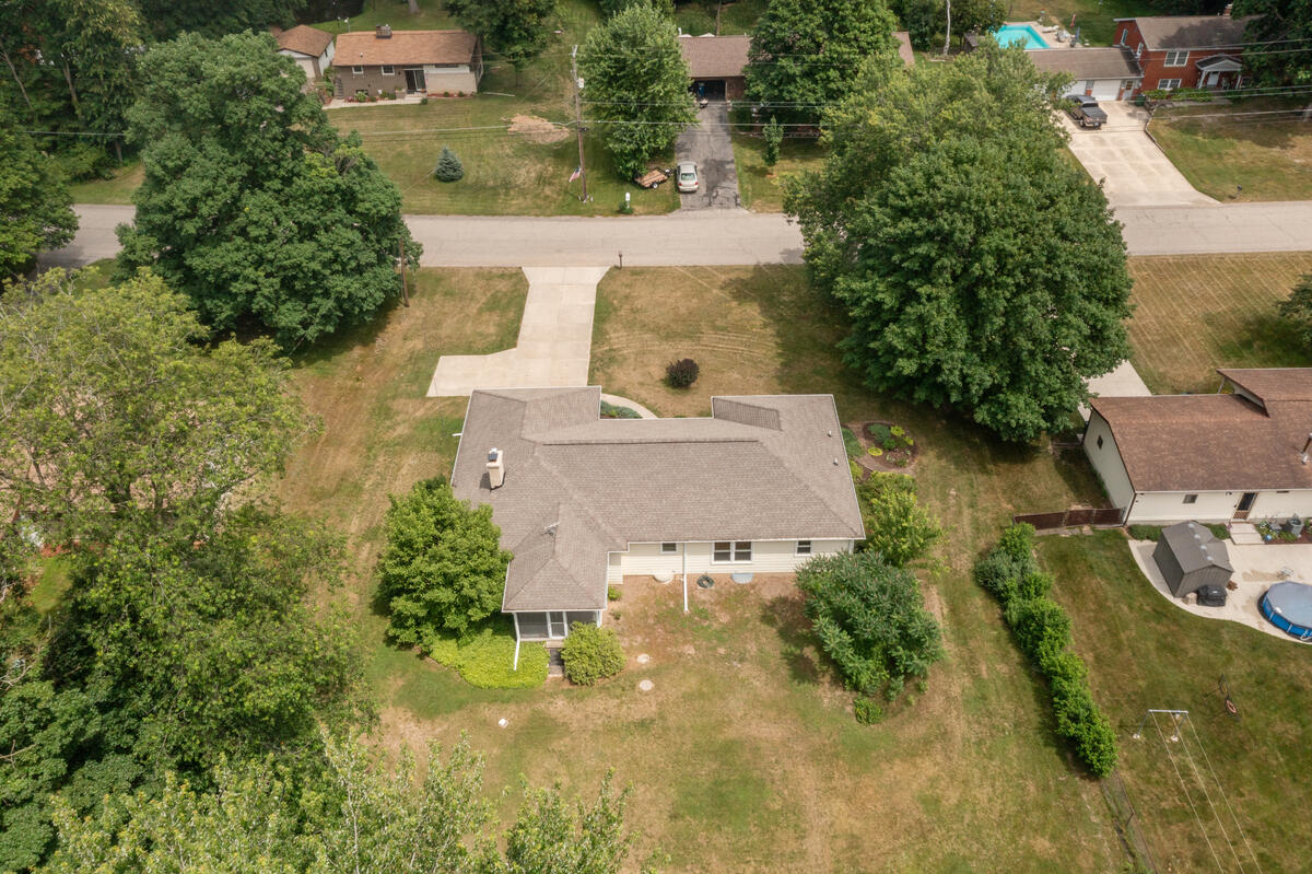 13885 Windemere Drive NW Grand Rapids MI 49534