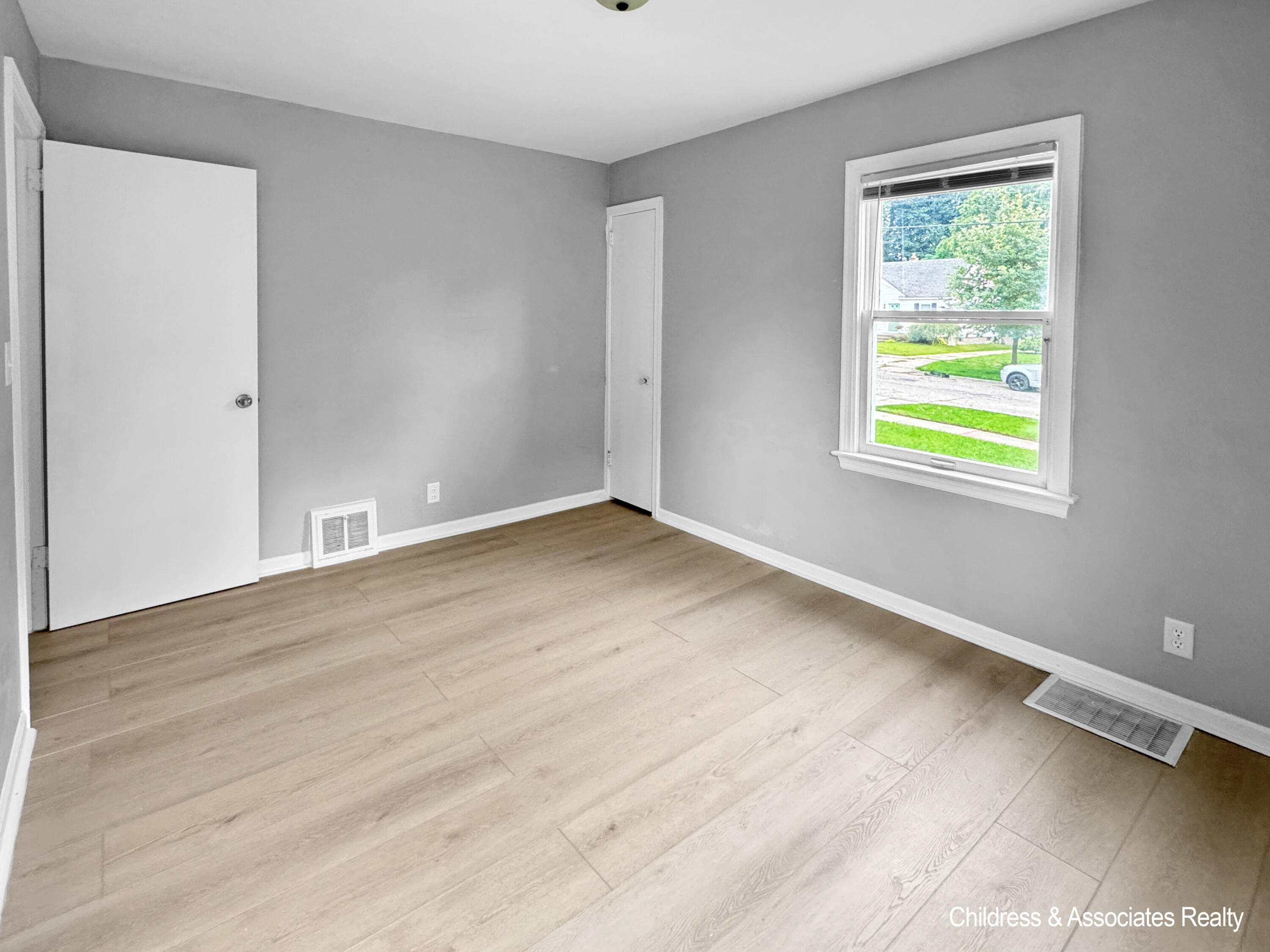 1429 Louise Street SE Grand Rapids MI 49507