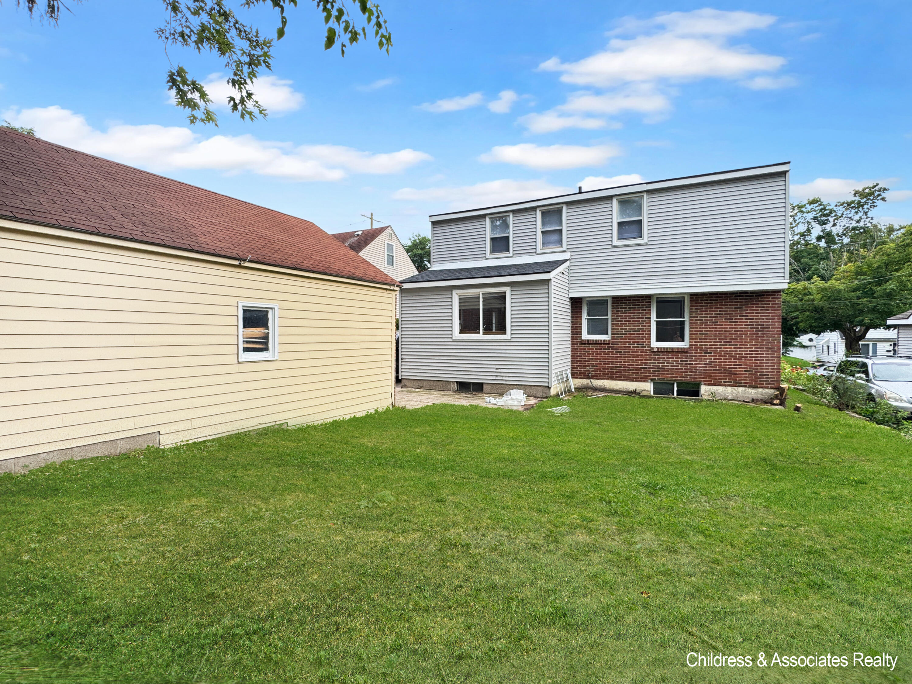 1429 Louise Street SE Grand Rapids MI 49507