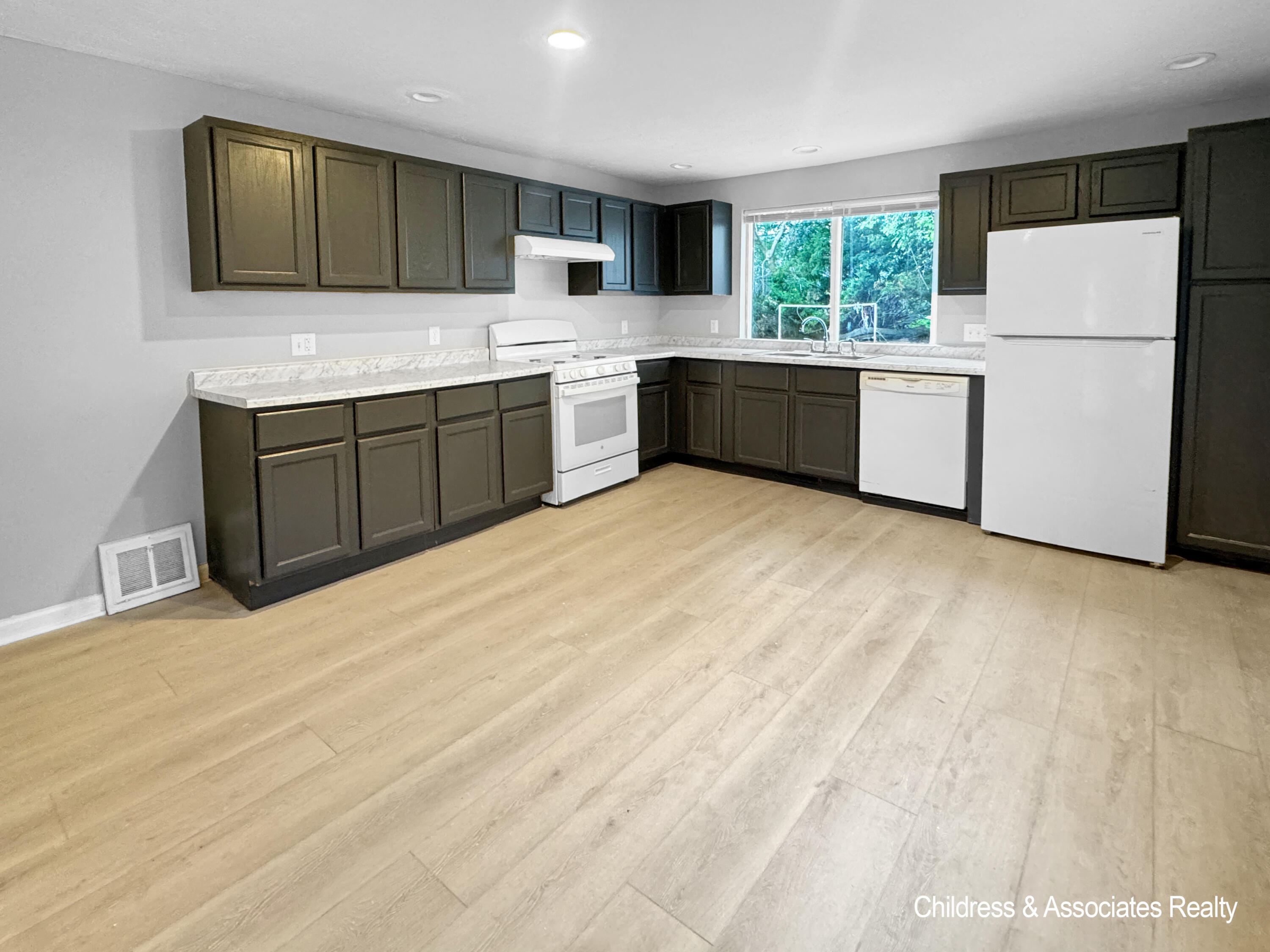 1429 Louise Street SE Grand Rapids MI 49507