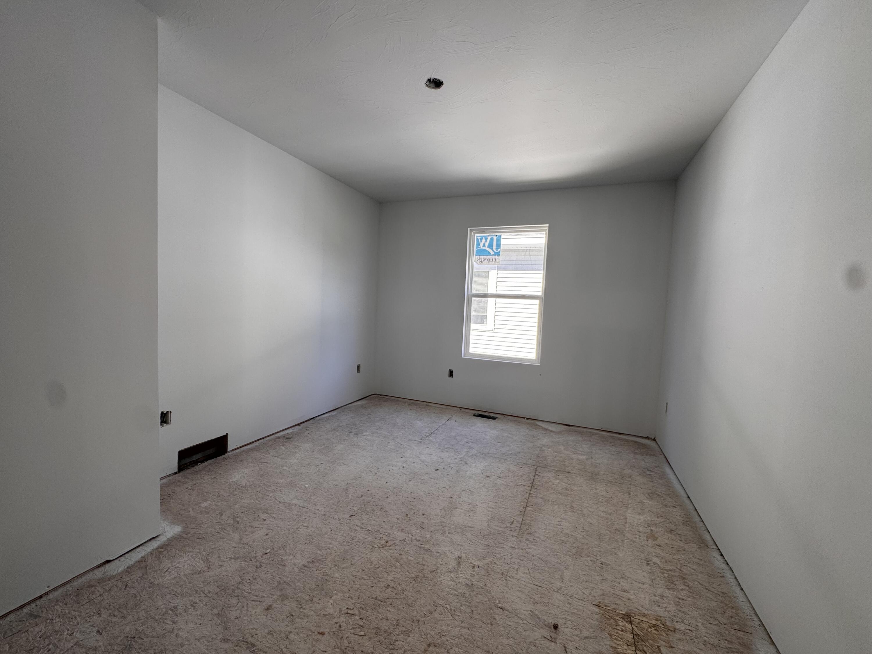 1125 W Grand Avenue Muskegon MI 49441