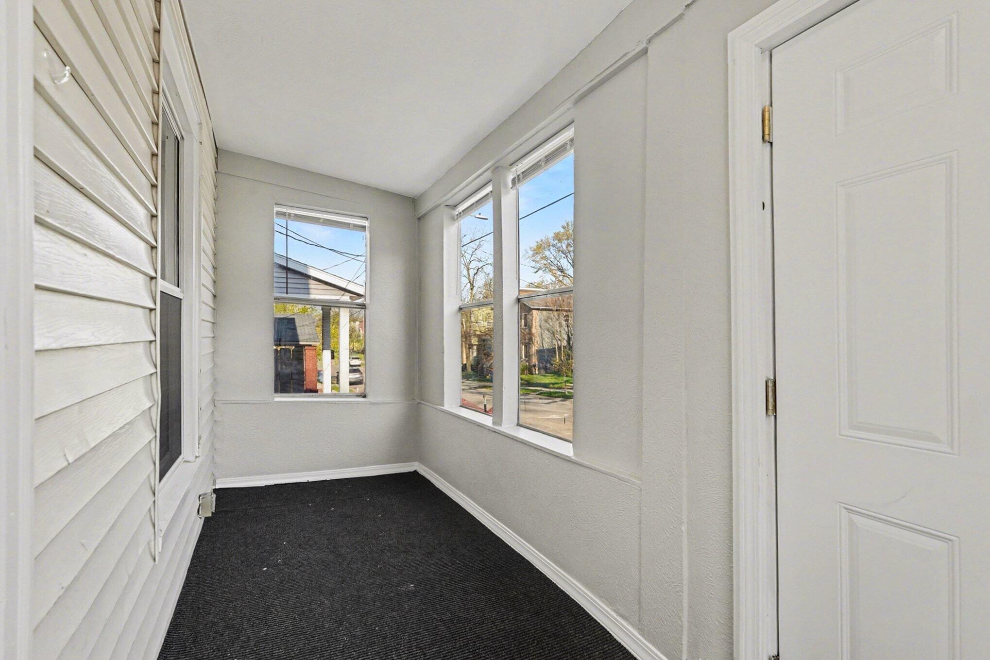 504 Umatilla Street SE Grand Rapids MI 49507