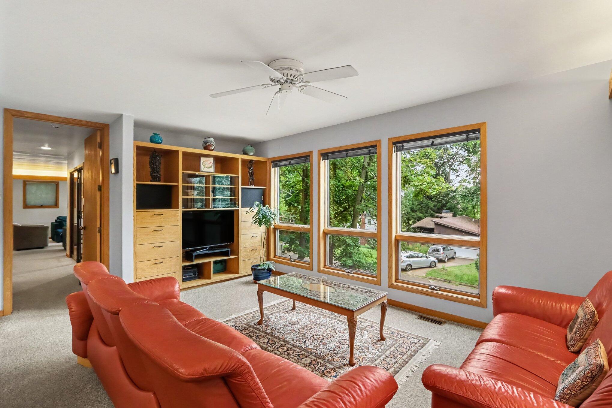 1828 Greenlawn Avenue Kalamazoo MI 49006