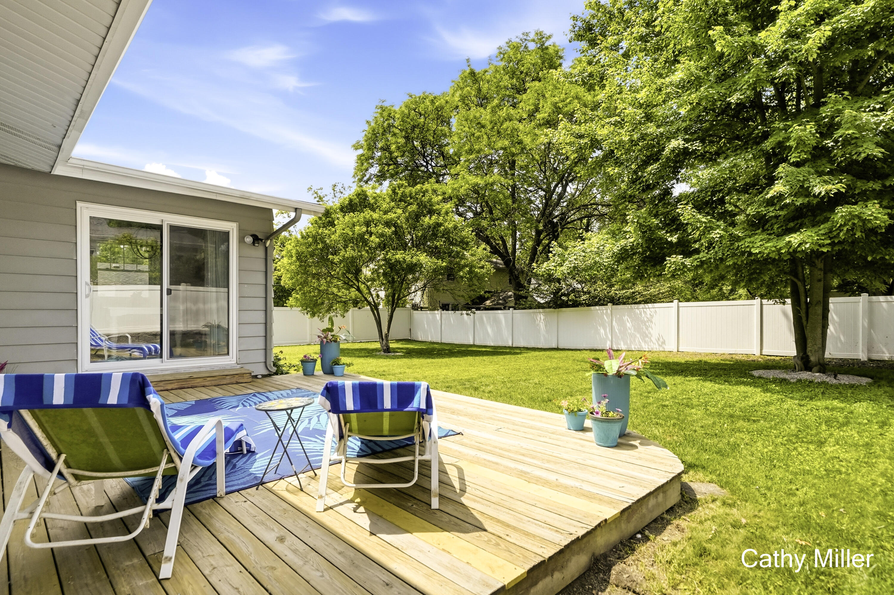 2223 Rosewood Avenue SE Grand Rapids MI 49506