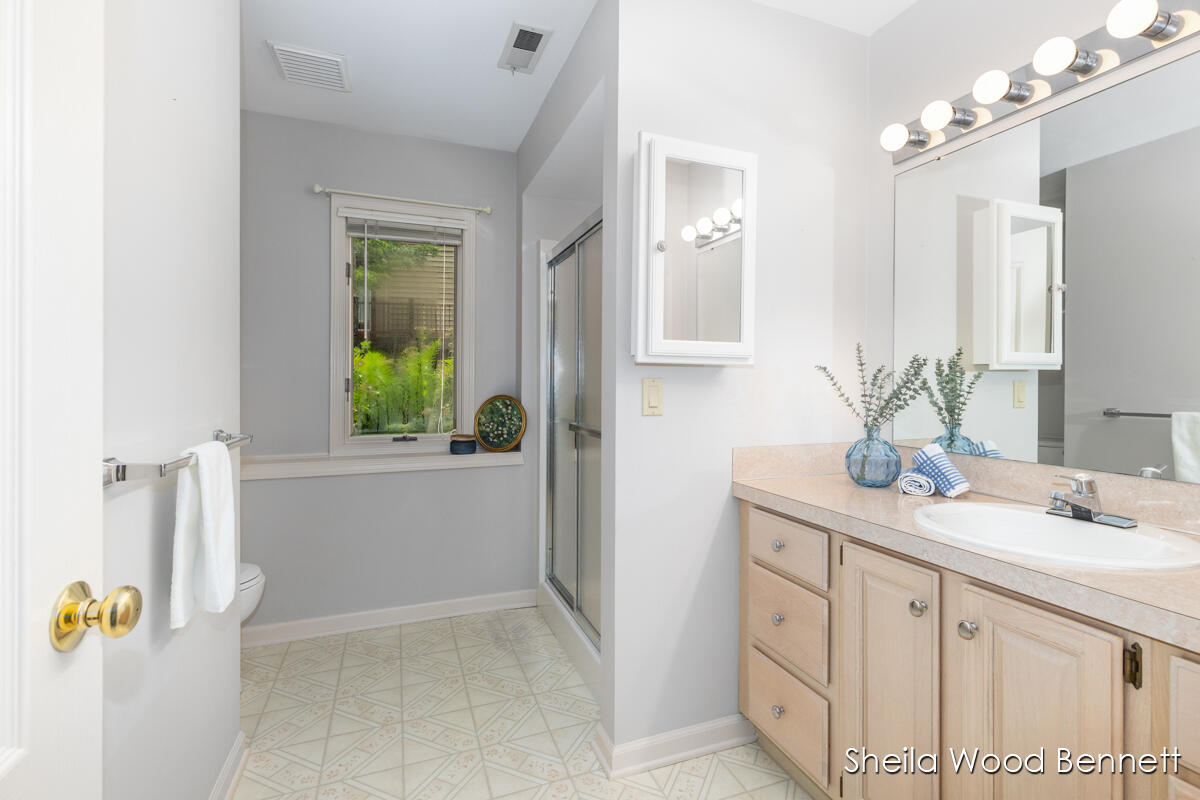 7023 Camelback Drive NE Rockford MI 49341