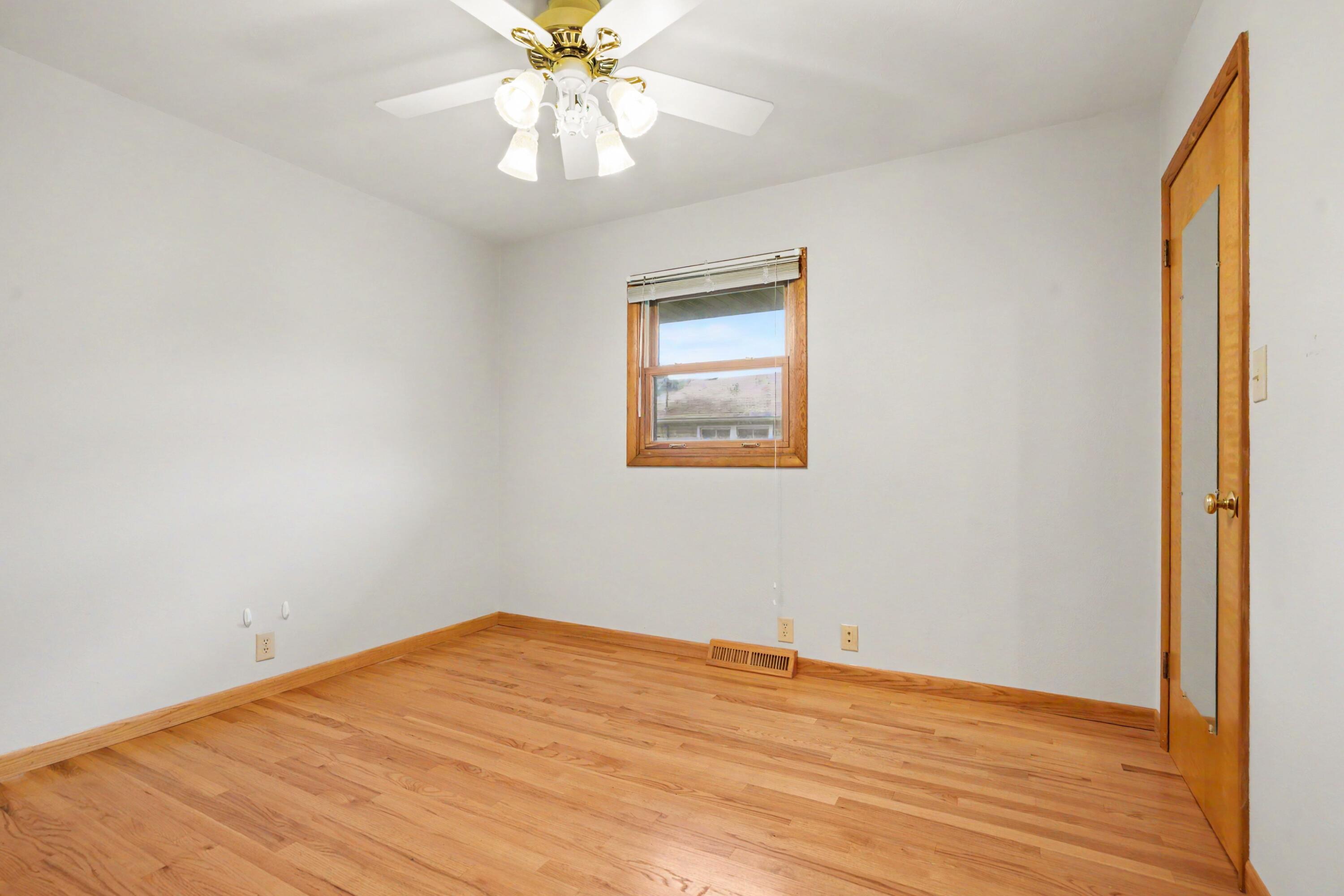 1806 Broadway Street Niles MI 49120
