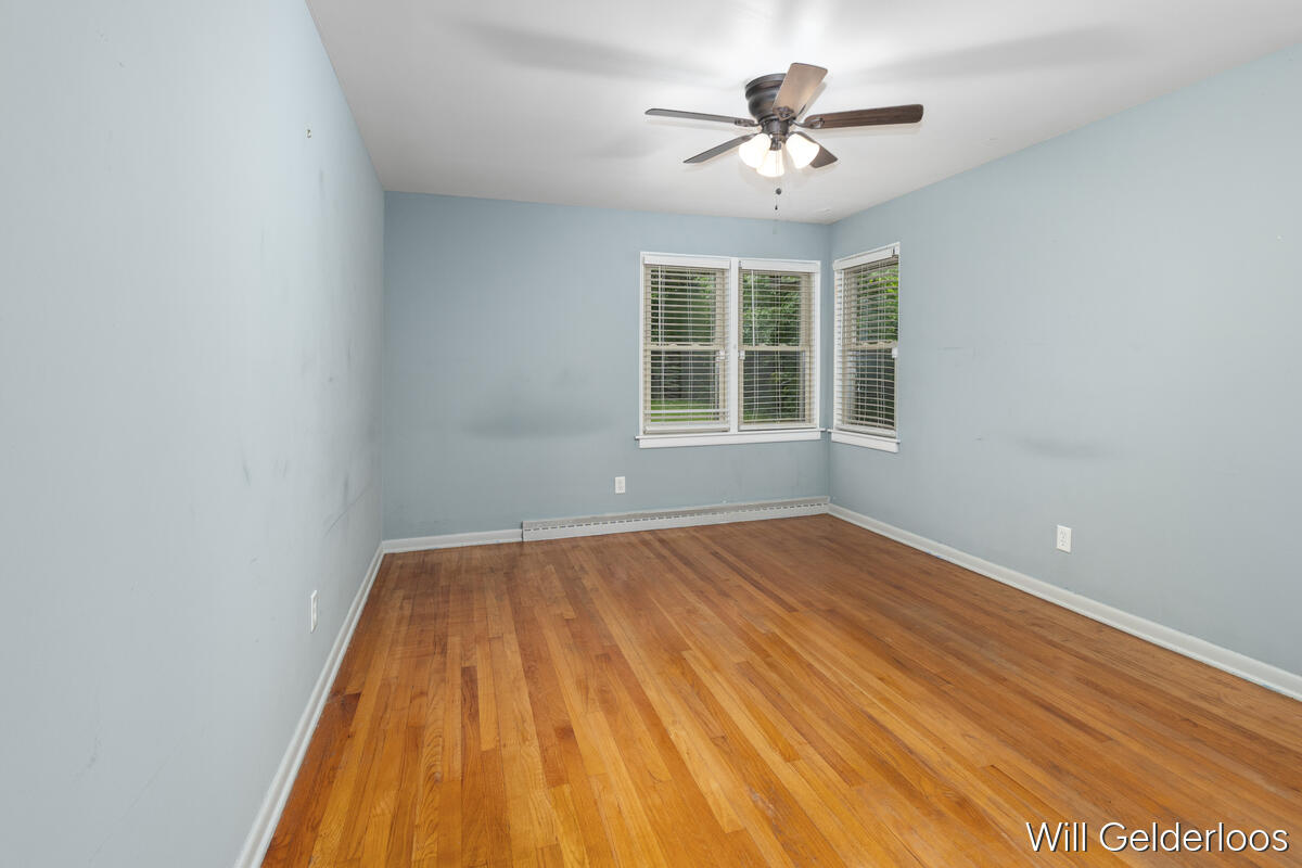 1938 Woodlawn Avenue SE Grand Rapids MI 49506