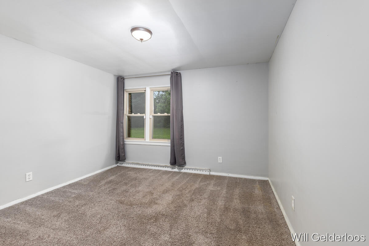 1938 Woodlawn Avenue SE Grand Rapids MI 49506
