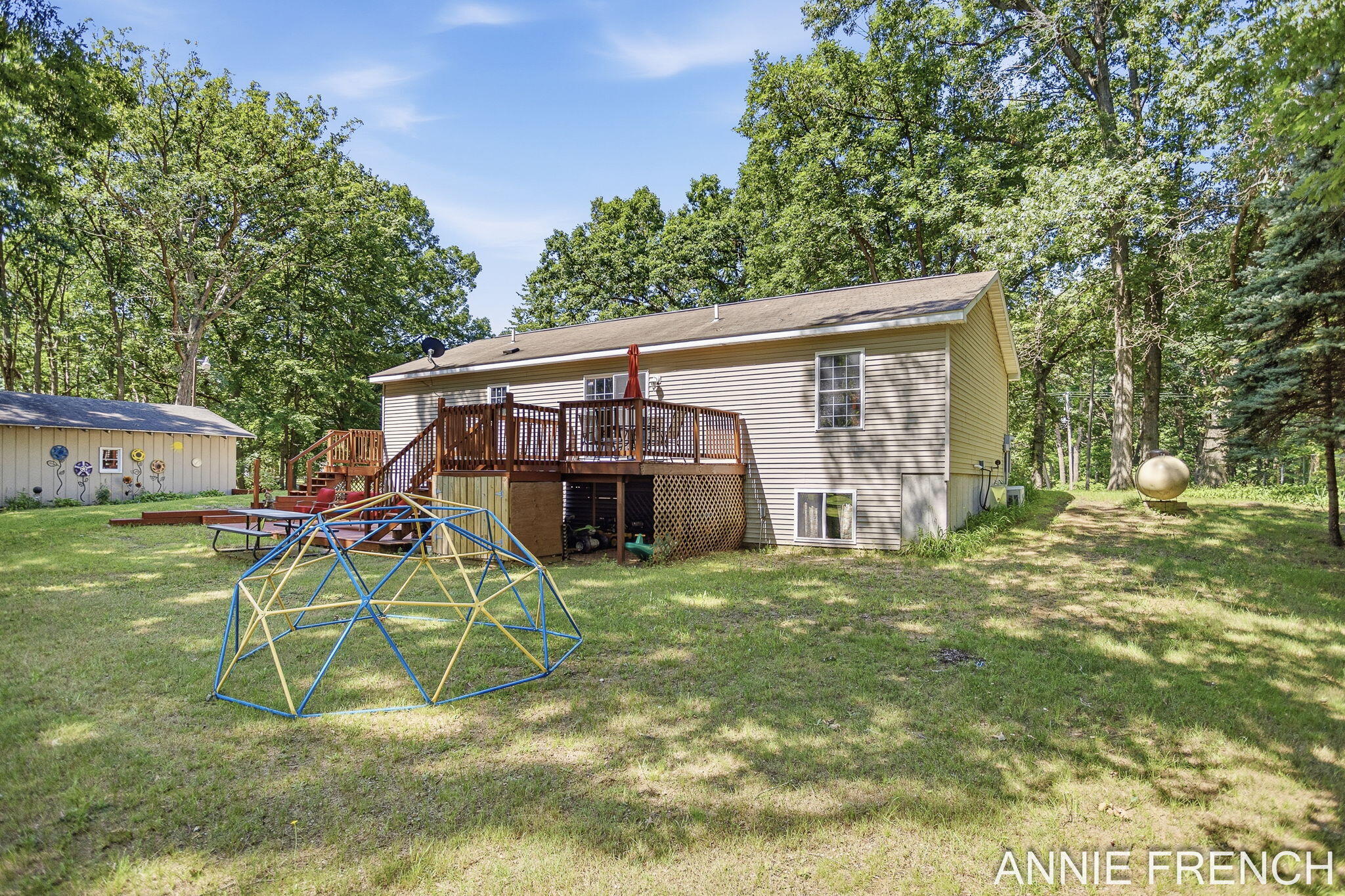 1375 56th Street Fennville MI 49408