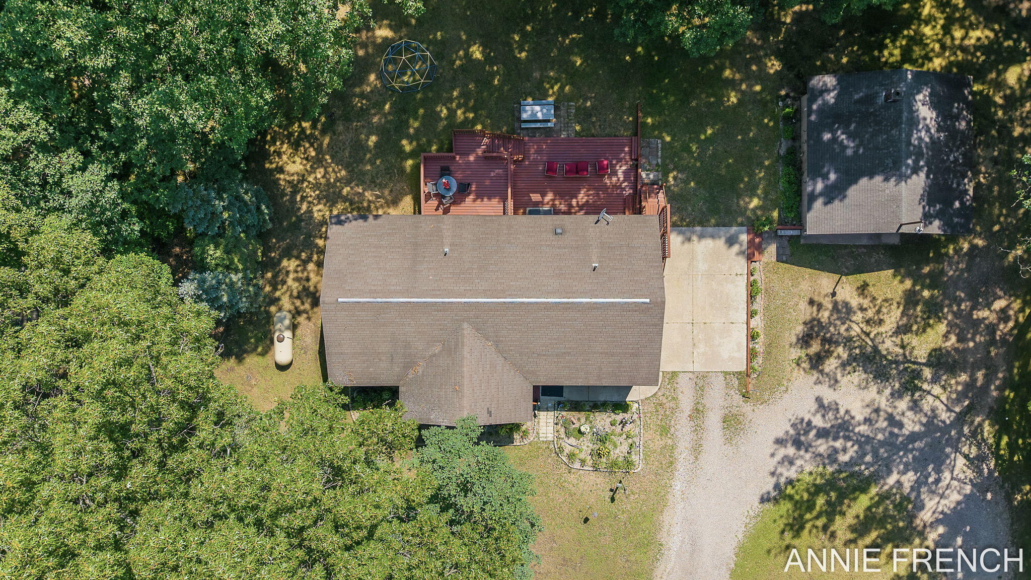 1375 56th Street Fennville MI 49408