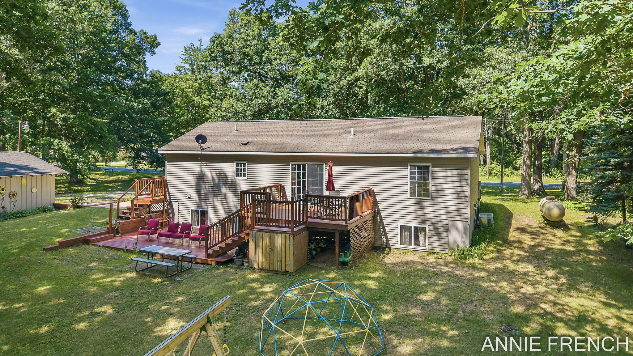 1375 56th Street Fennville MI 49408