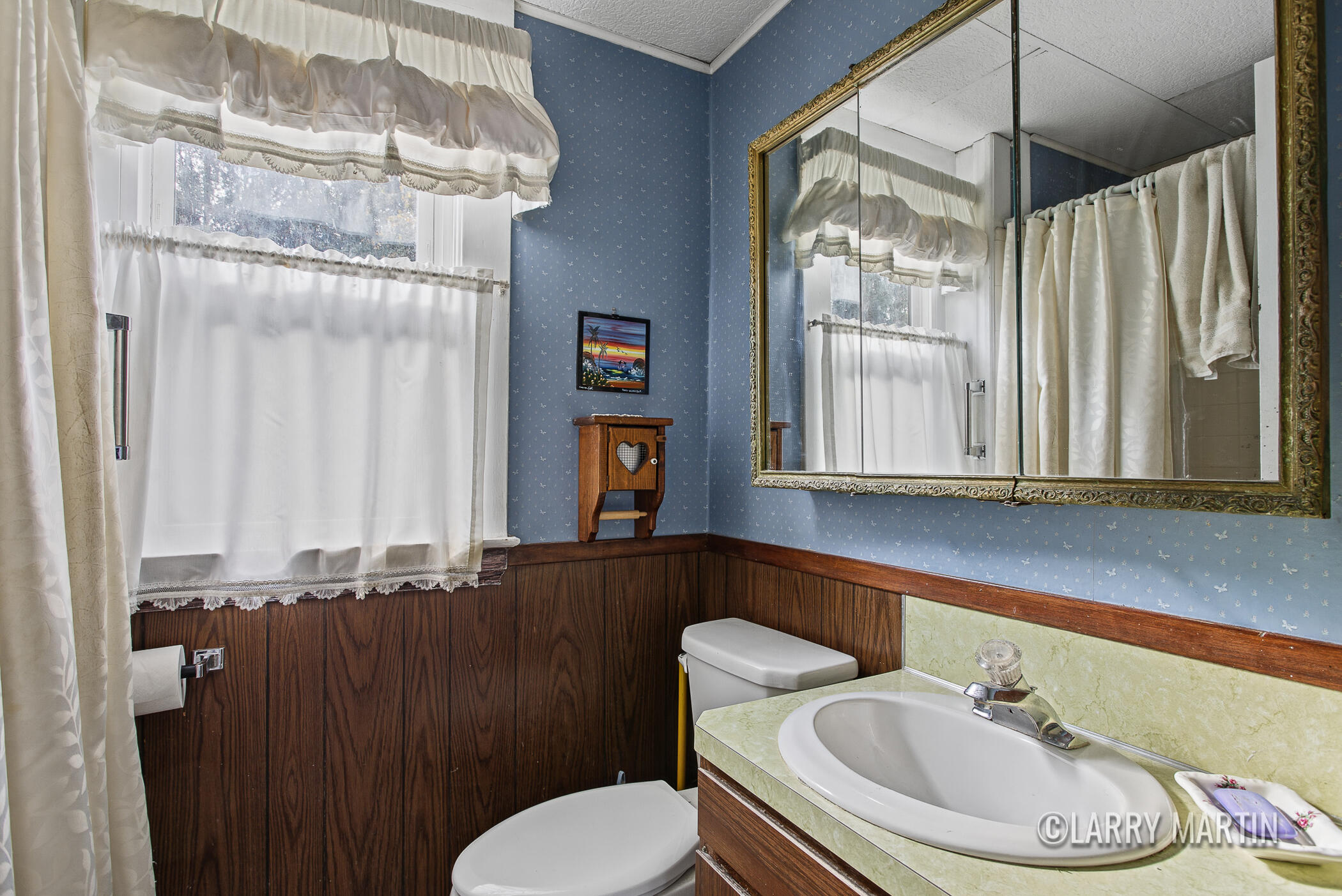 1779 Kinney Avenue NW Grand Rapids MI 49534