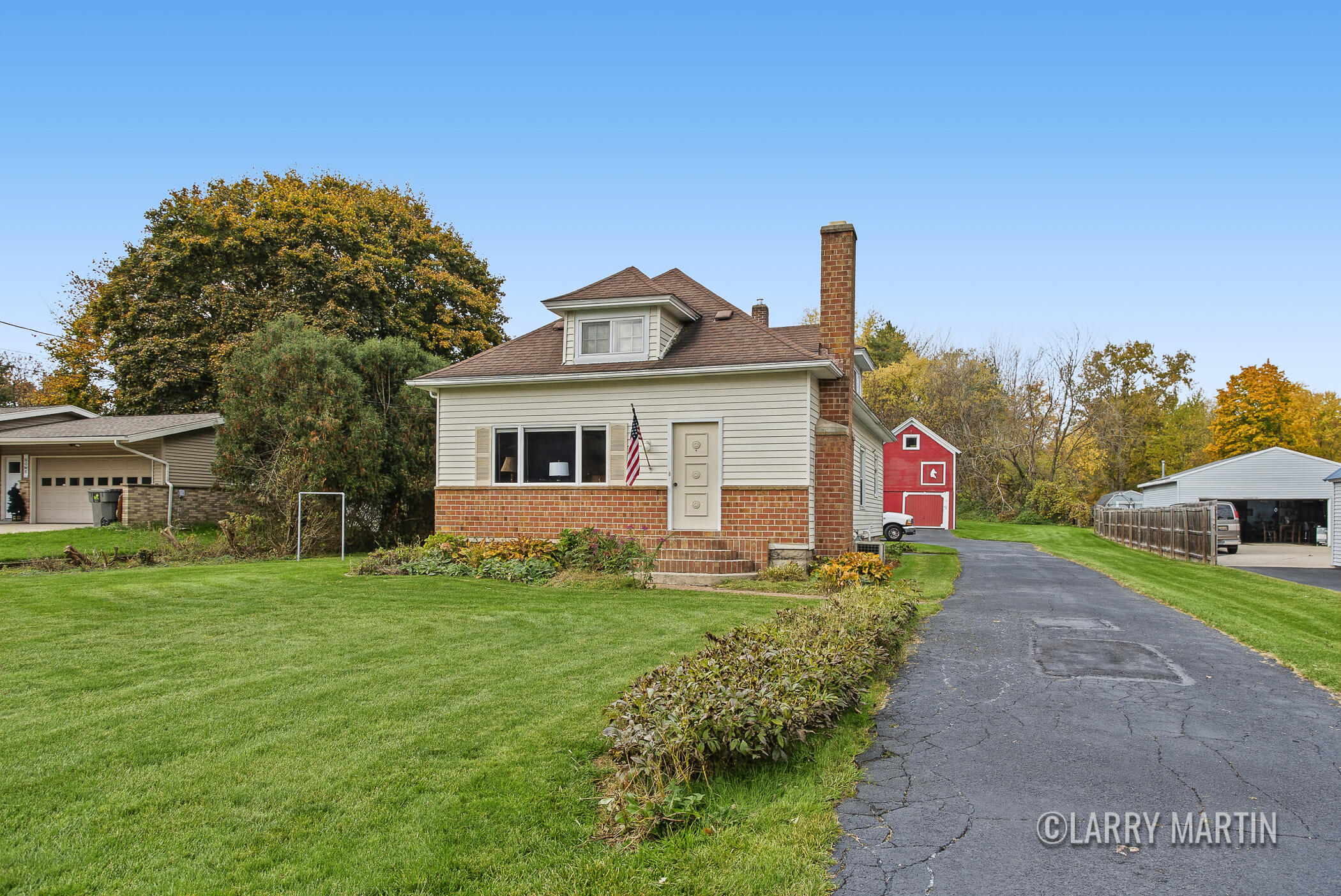 1779 Kinney Avenue NW Grand Rapids MI 49534