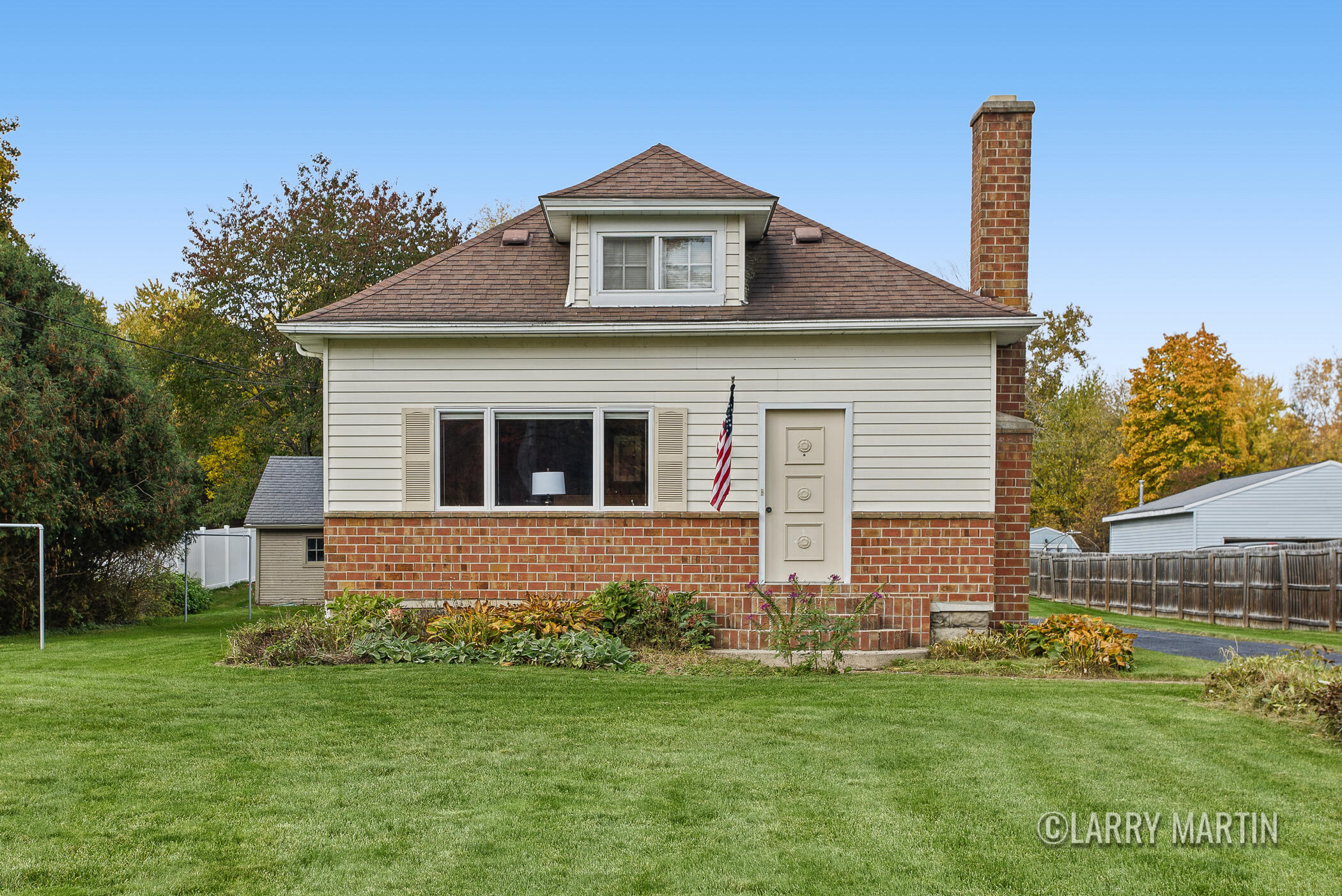 1779 Kinney Avenue NW Grand Rapids MI 49534